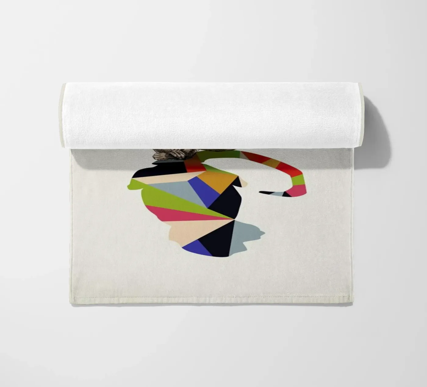 Walking Shadow - Monkey Strandtuch von Jason Ratliff