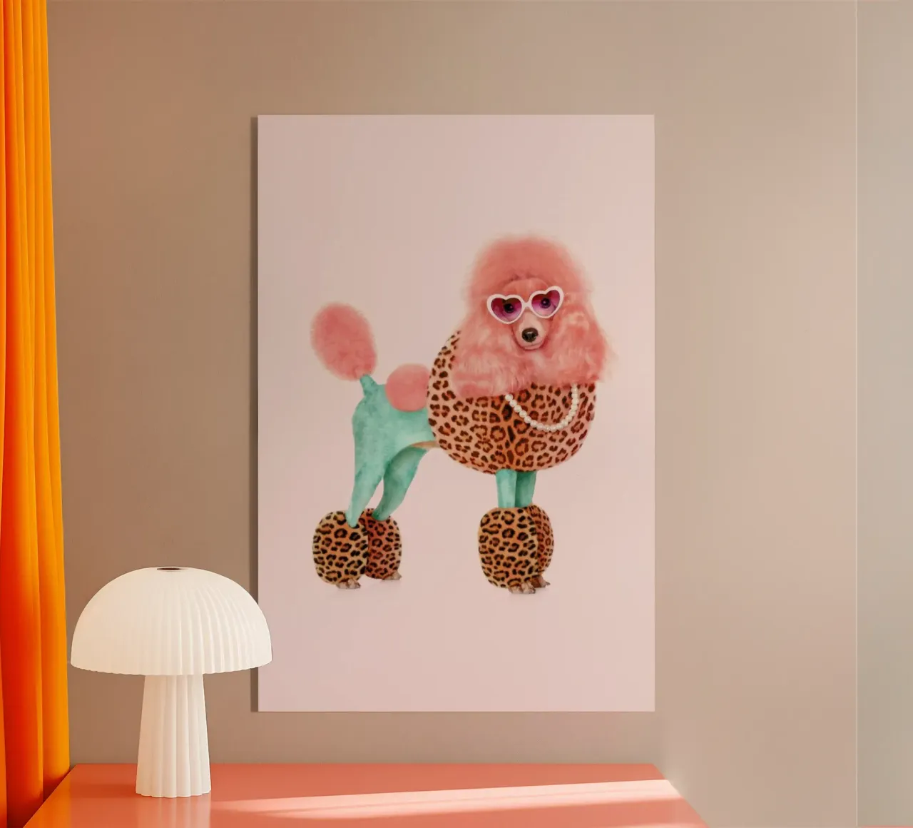 Funky Poodle plexiglass da Paul Fuentes Design