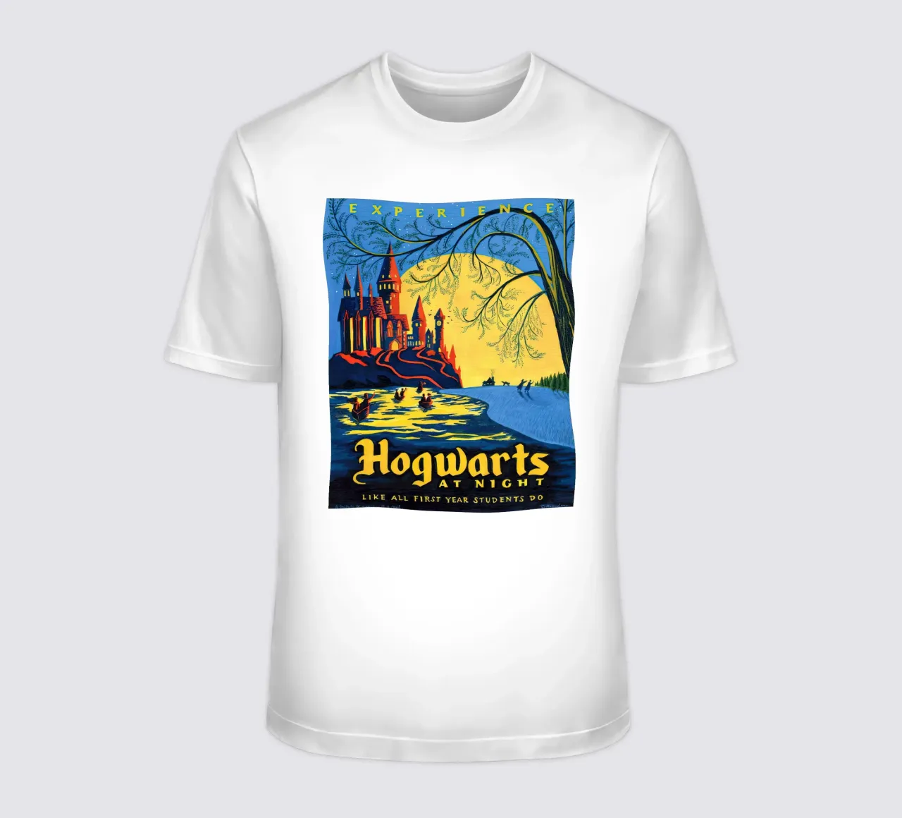 Esperienza del castello di notte t-shirt da Alice Slatera