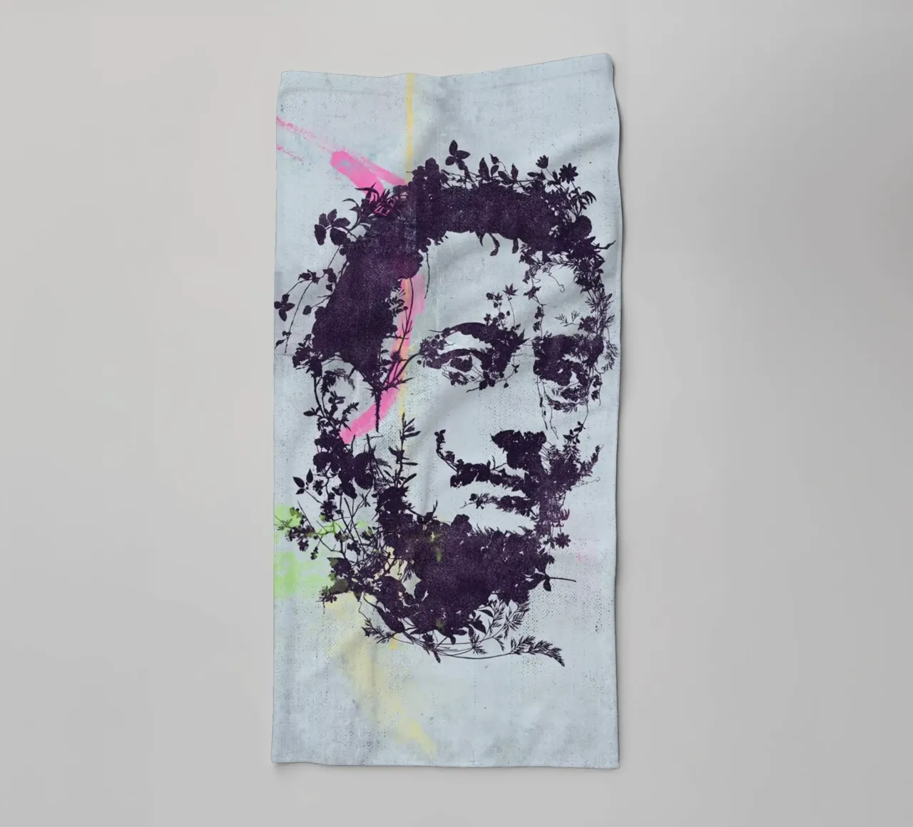 Dali 1 towel by Carlos Quitério