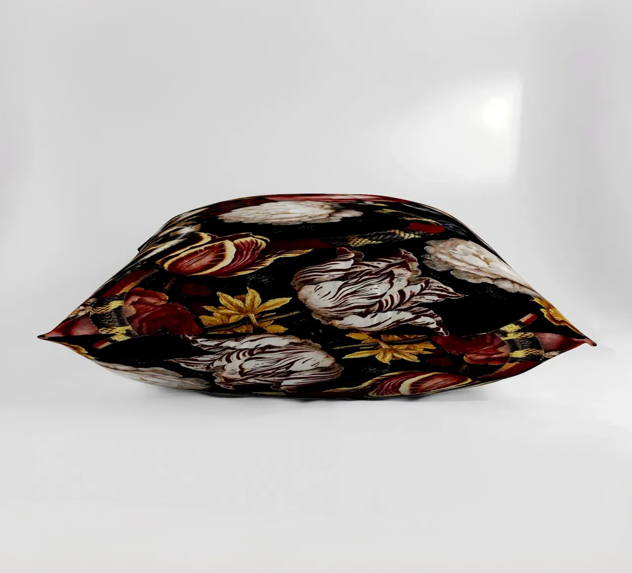 Dangers in the Forest XI cuscino da burcukorkmazyurek