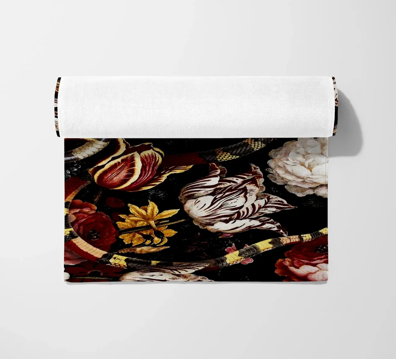 Dangers in the Forest XI telo mare da burcukorkmazyurek