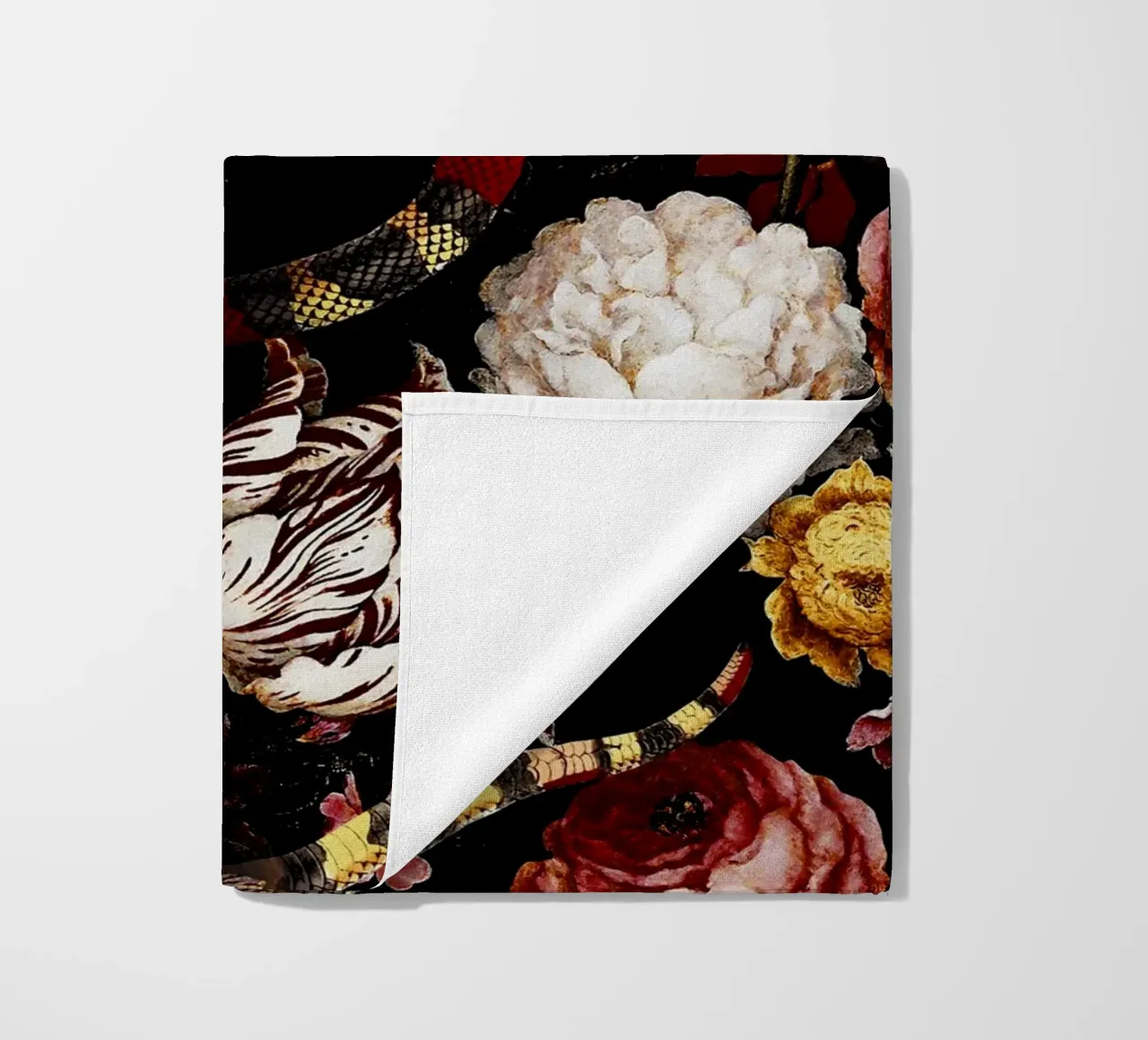 Dangers in the Forest XI telo mare da burcukorkmazyurek