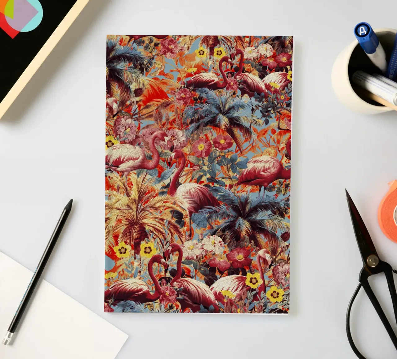 Flamingos and Floral Pattern Notizbuch von burcukorkmazyurek