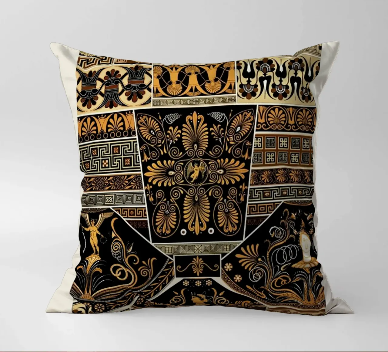 Racinet -  Greek Ornamental Pattern cuscino da Vintage by JUNIQE