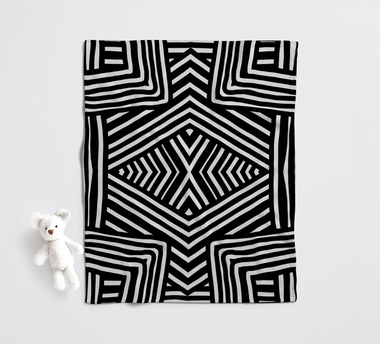 Totem a strisce nere 03 coperta in pile da Little Dean