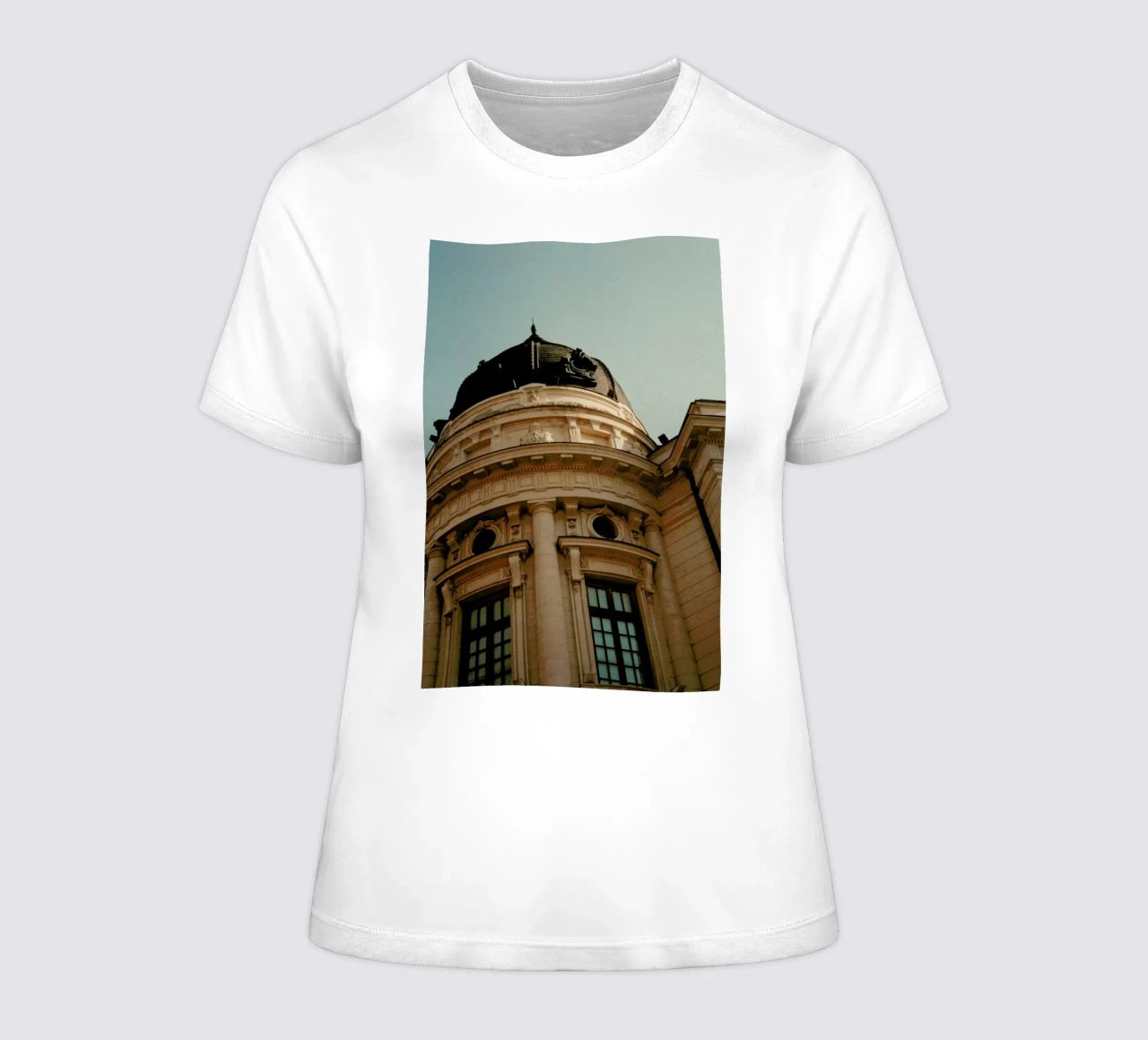 Analog Series Architecture In Bucharest t-shirt da donna da Sebastian Hilgetag