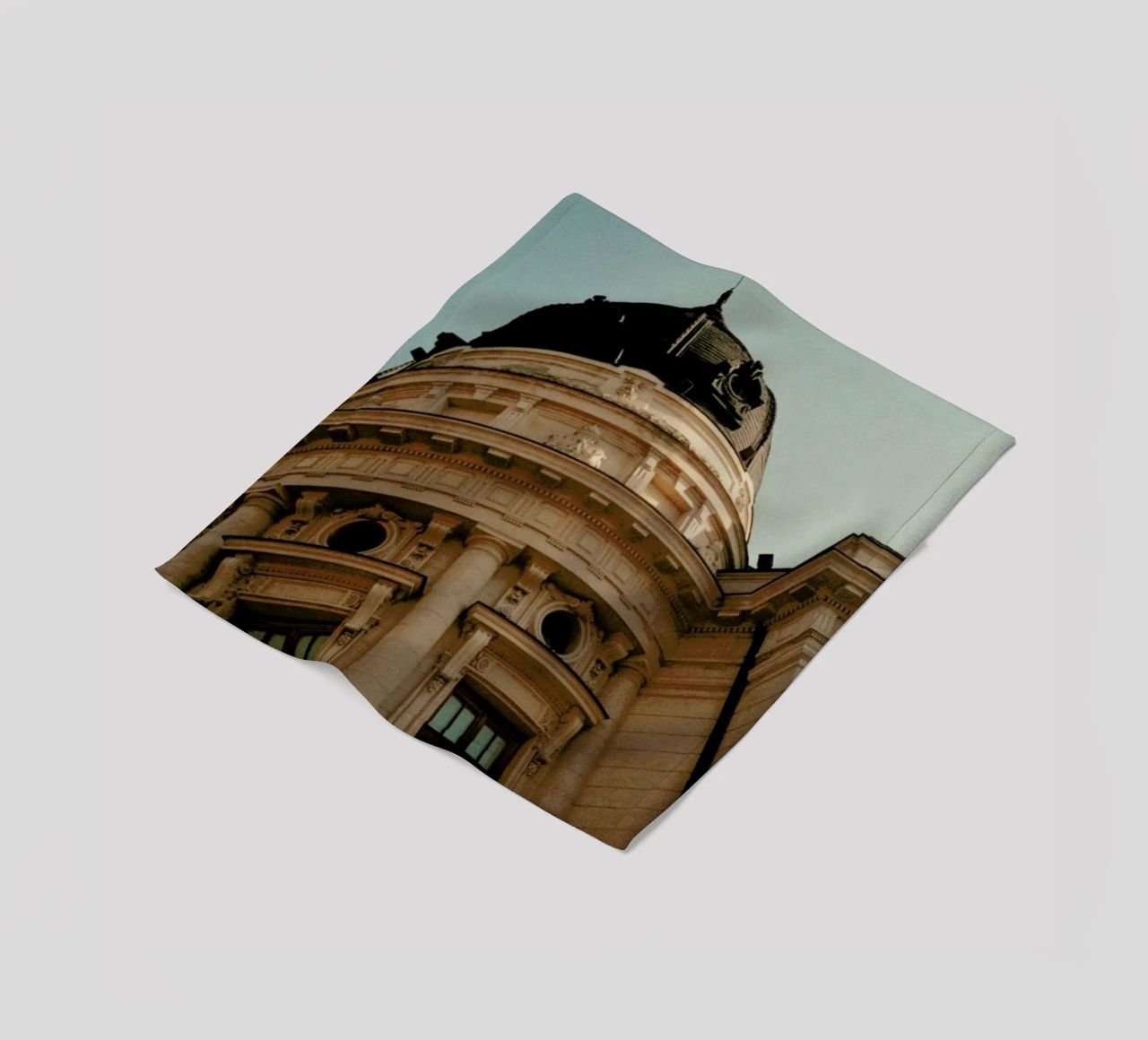 Analog Series Architecture In Bucharest coperta in pile da Sebastian Hilgetag