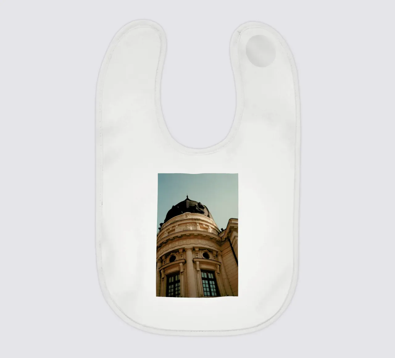 Analog Series Architecture In Bucharest Babylätzchen von Sebastian Hilgetag