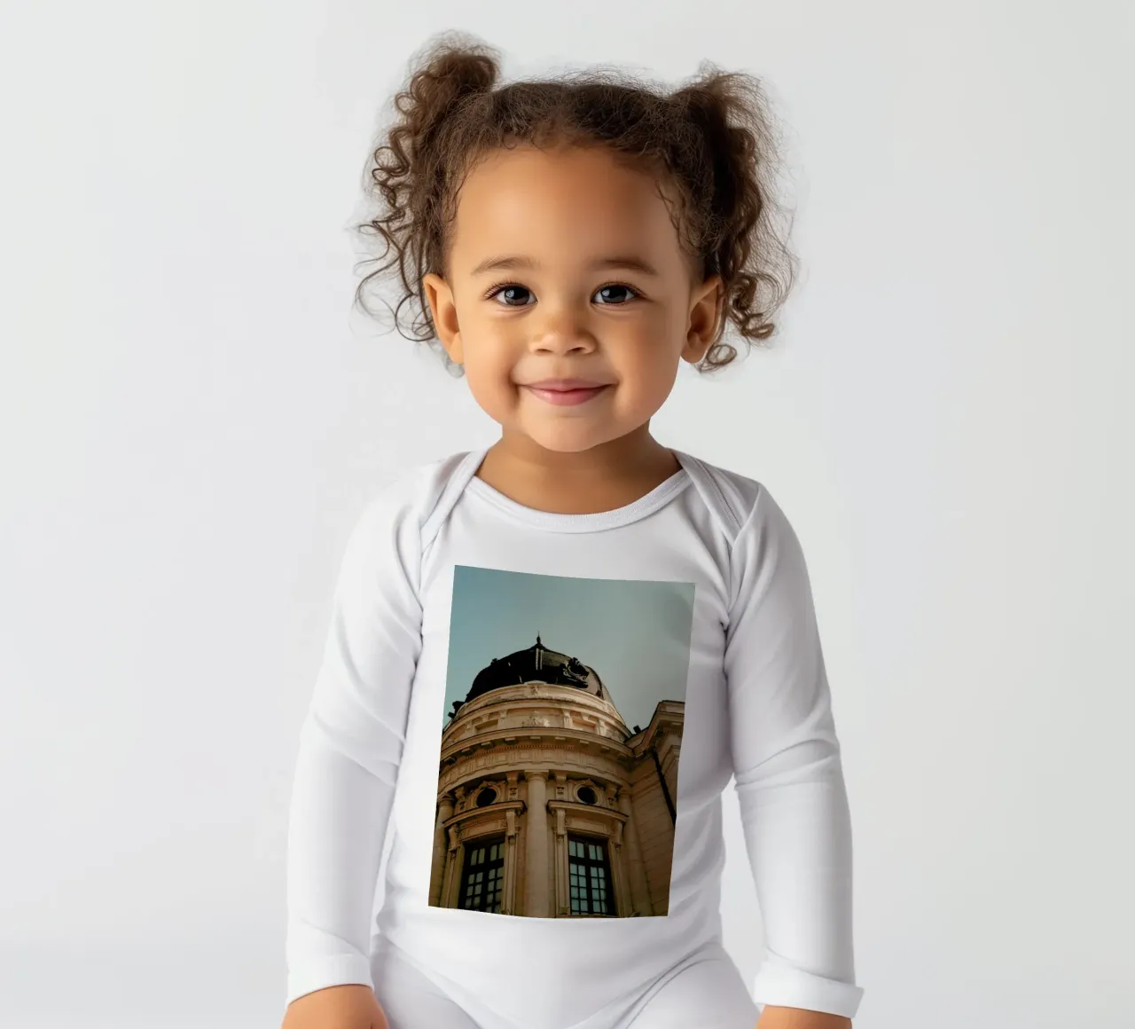 Analog Series Architecture In Bucharest body neonato maniche lunghe da Sebastian Hilgetag