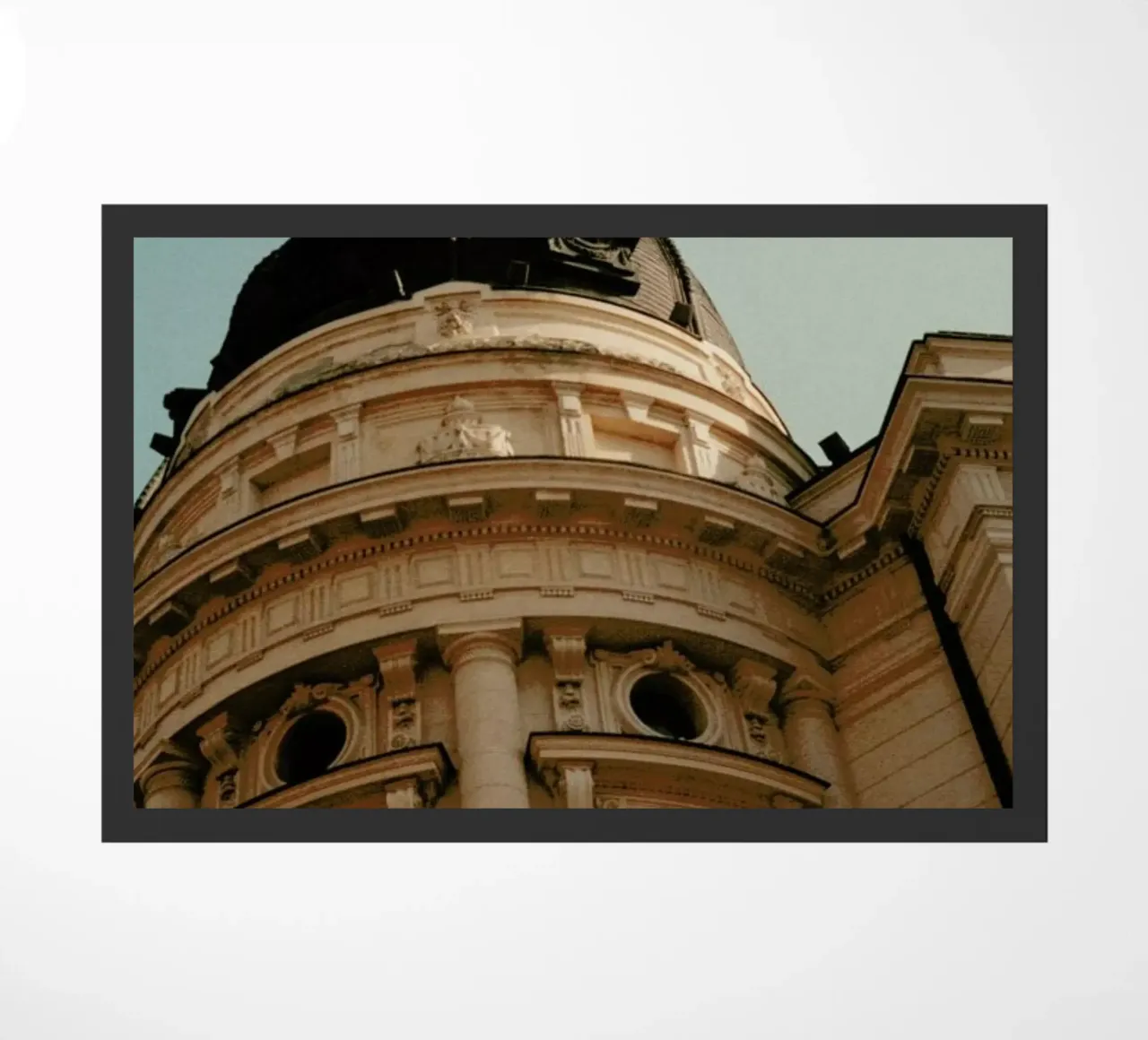 Analog Series Architecture In Bucharest Fußmatte von Sebastian Hilgetag