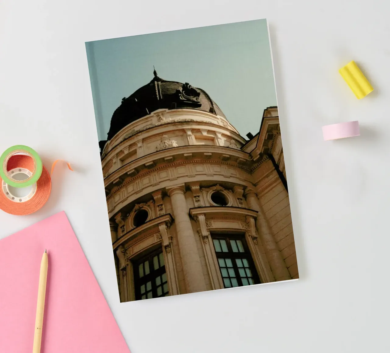 Analog Series Architecture In Bucharest carnet de notes de Sebastian Hilgetag