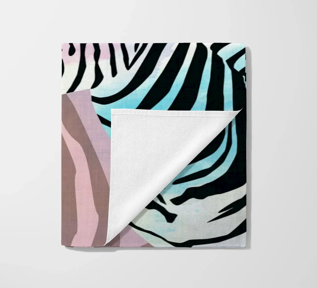 Zebra Vibes. Wild Life. telo mare da CalliLetters