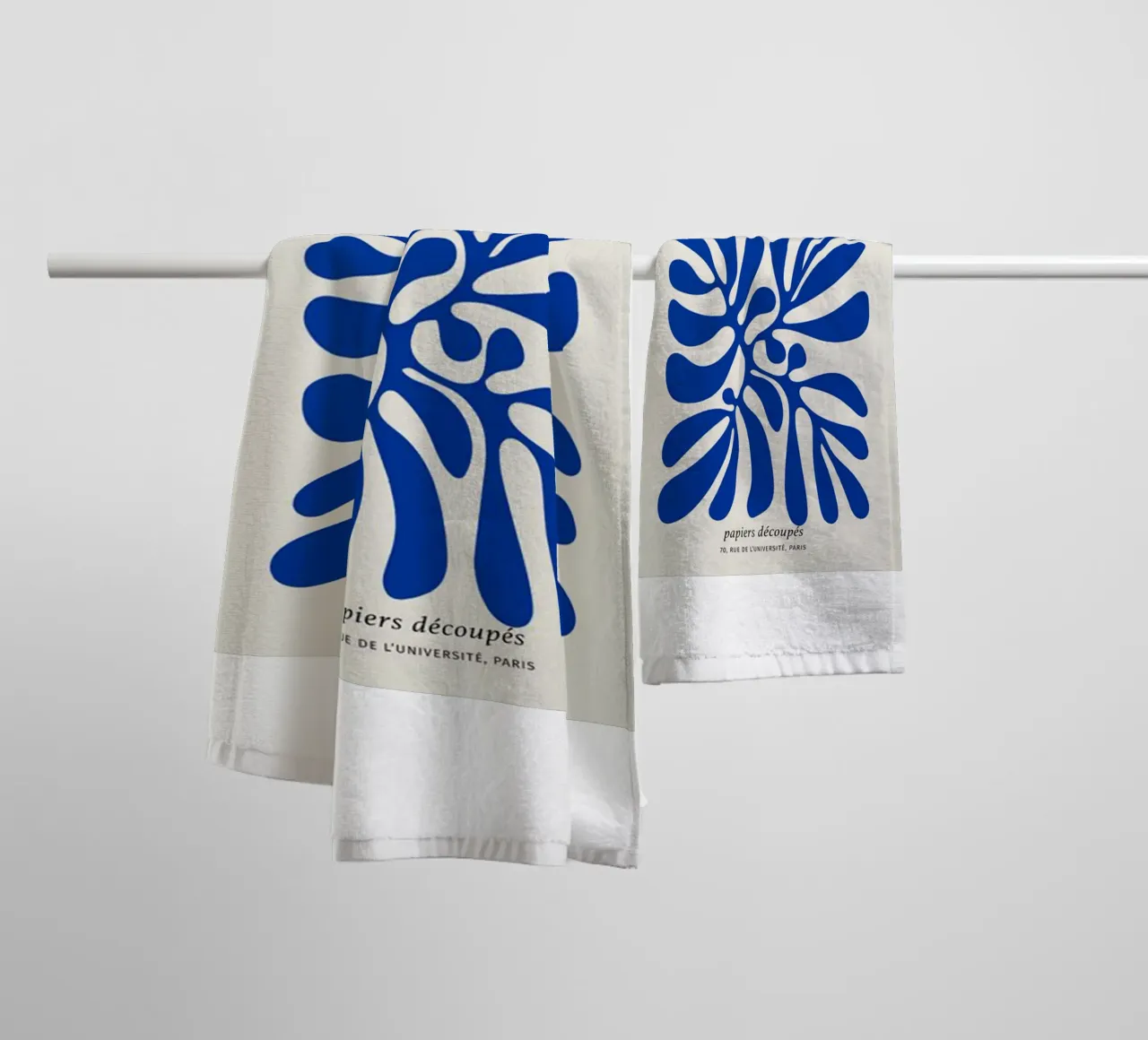 foglie di palma blu asciugamano da bagno da sazkia art
