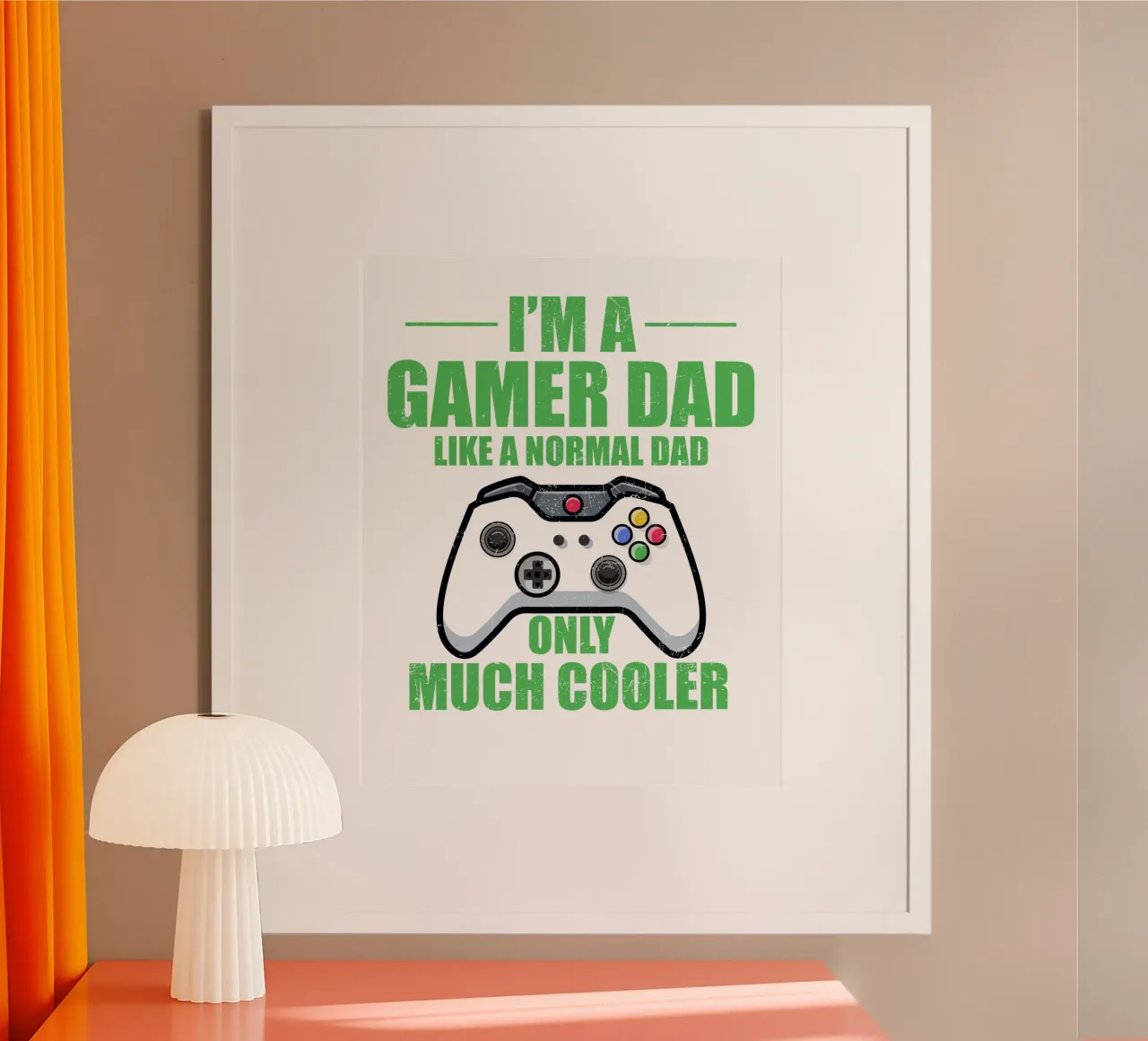 I'M A GAMER DAD LIKE A NORMAL DAD ONLY MUCH COOLER poster con telaio in plastica da edsonramosart