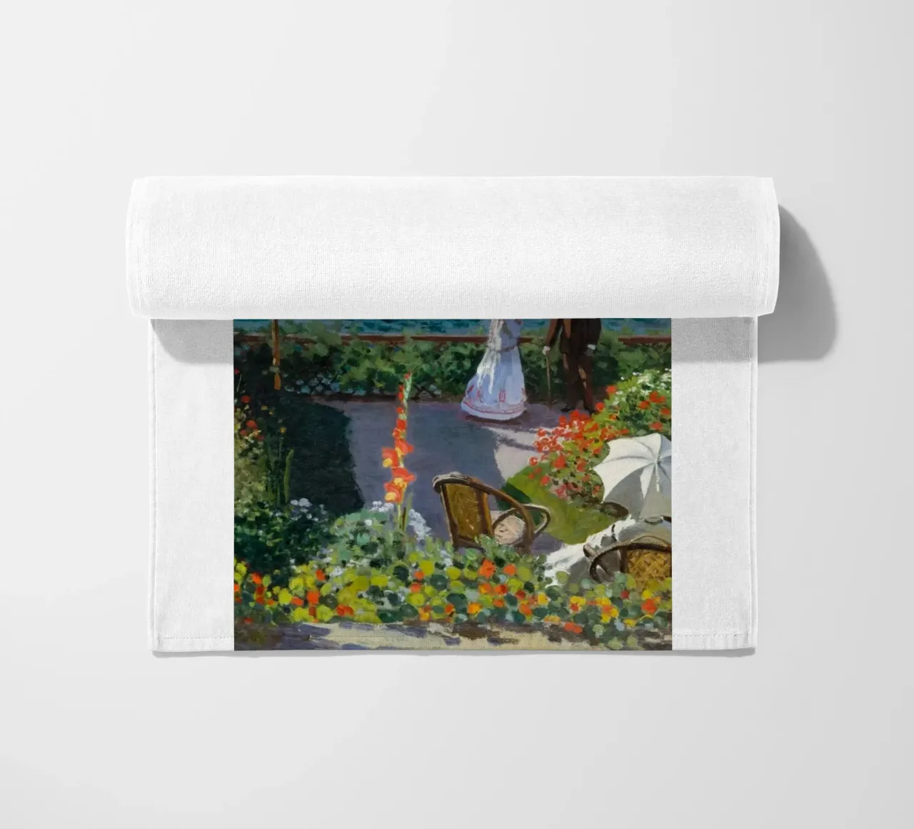 femme avec parapluie vue sur l'océan vagues voilier claude monet serviette de plage de belong shop
