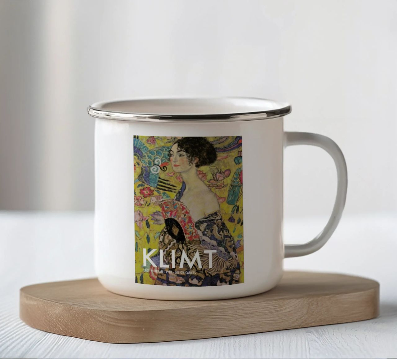 Klimt - Lady with Fan tazza in smalto da Vintage by JUNIQE