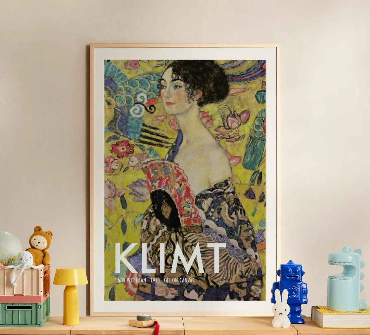 Klimt - Lady with Fan poster con telaio in legno da Vintage by JUNIQE
