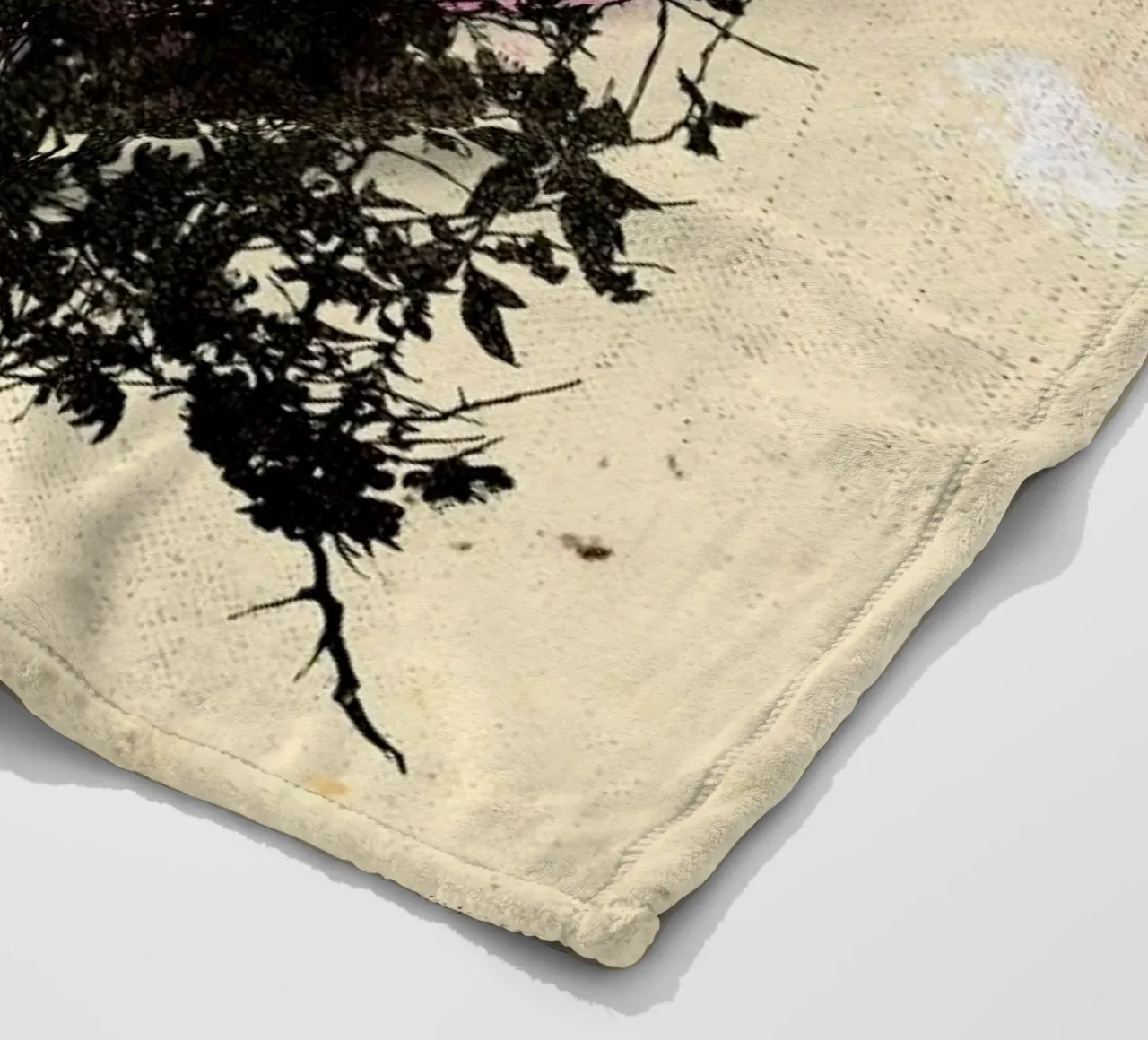 Frida 4 Fleecedecke von Carlos Quitério