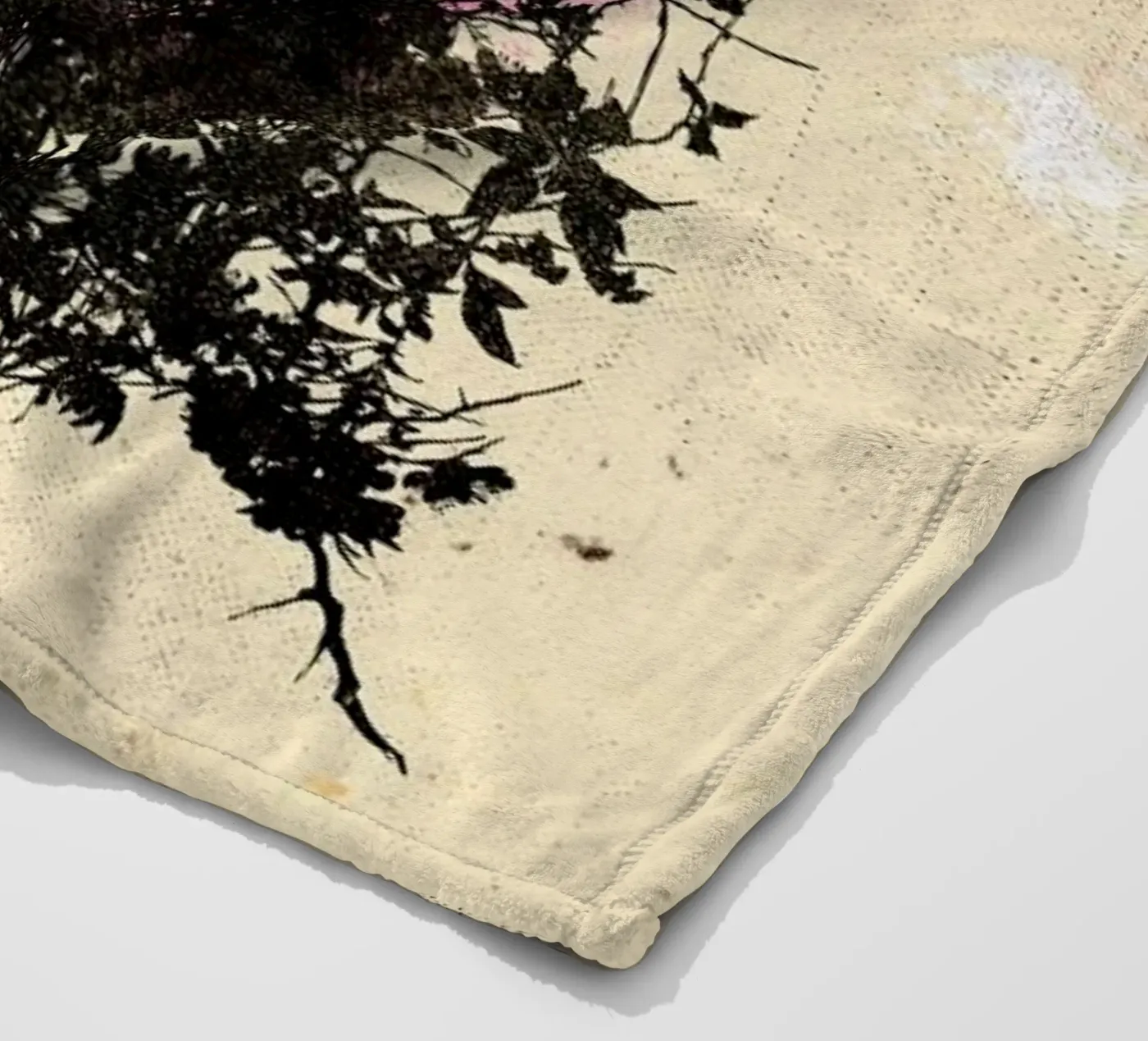 Frida 4 Fleecedecke von Carlos Quitério