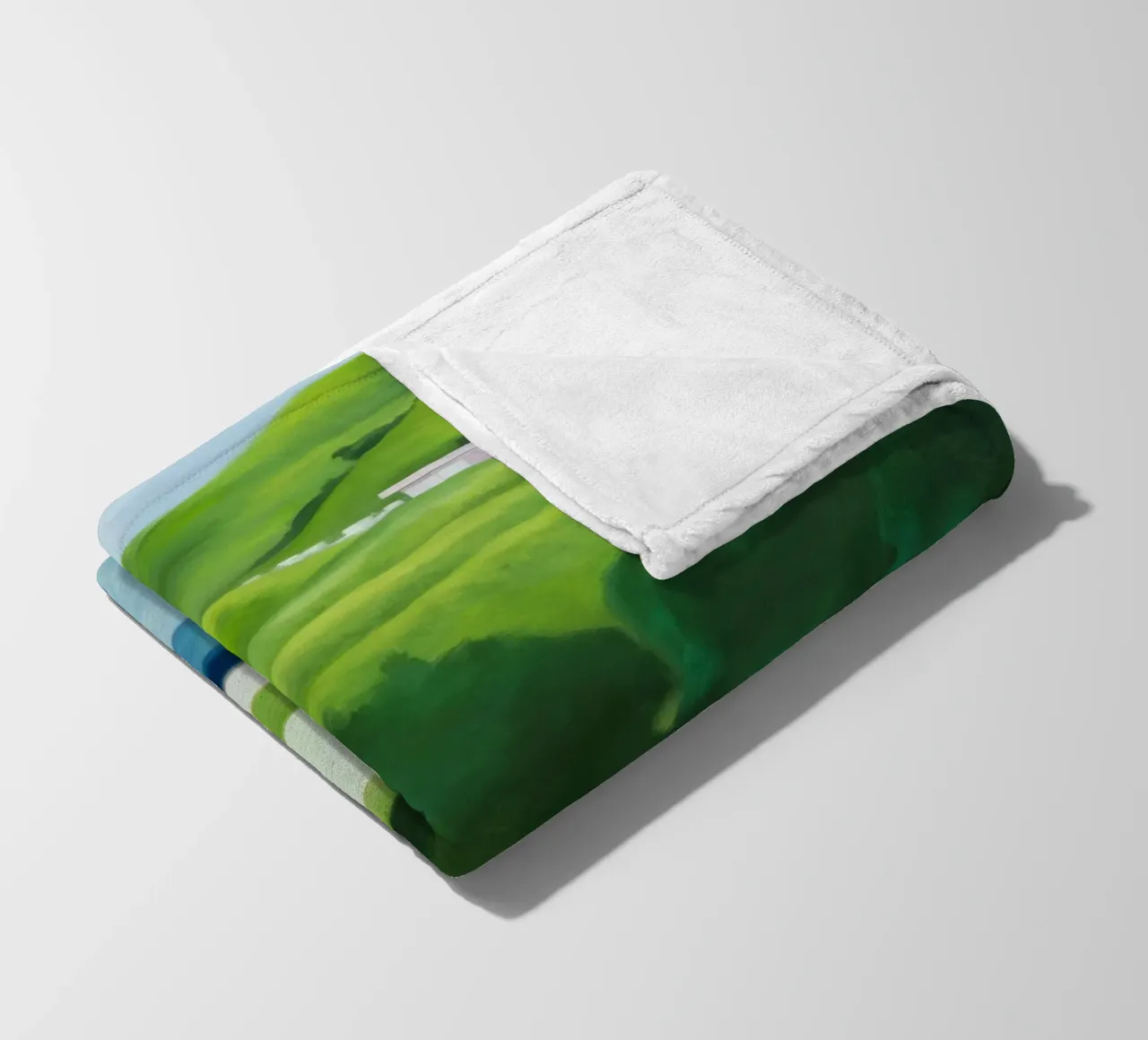 Piscina Emerald Hillside coperta in pile da Infinite Chroma