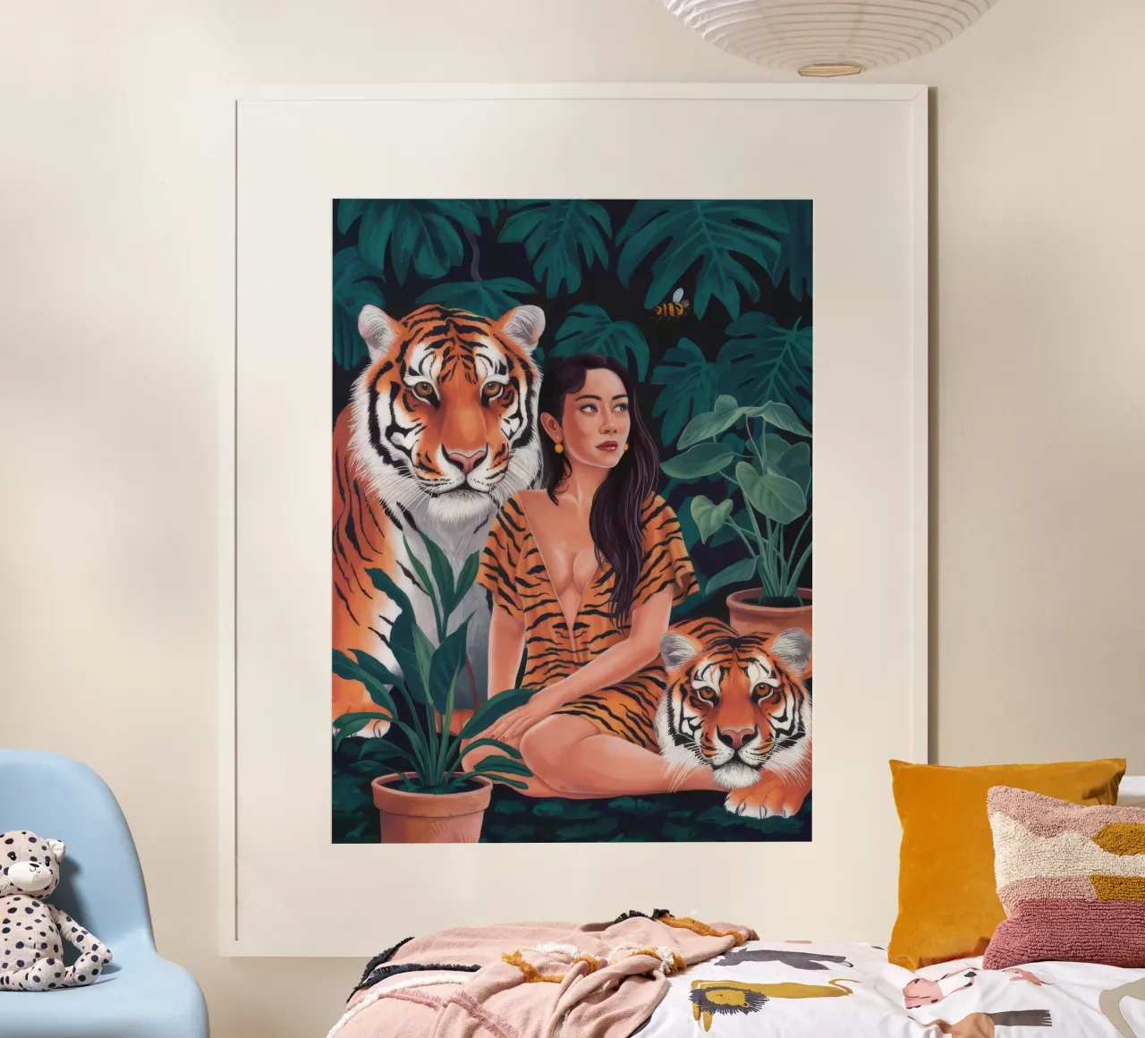 Abbraccio della foglia di tigre poster con telaio in alluminio da Infinite Chroma