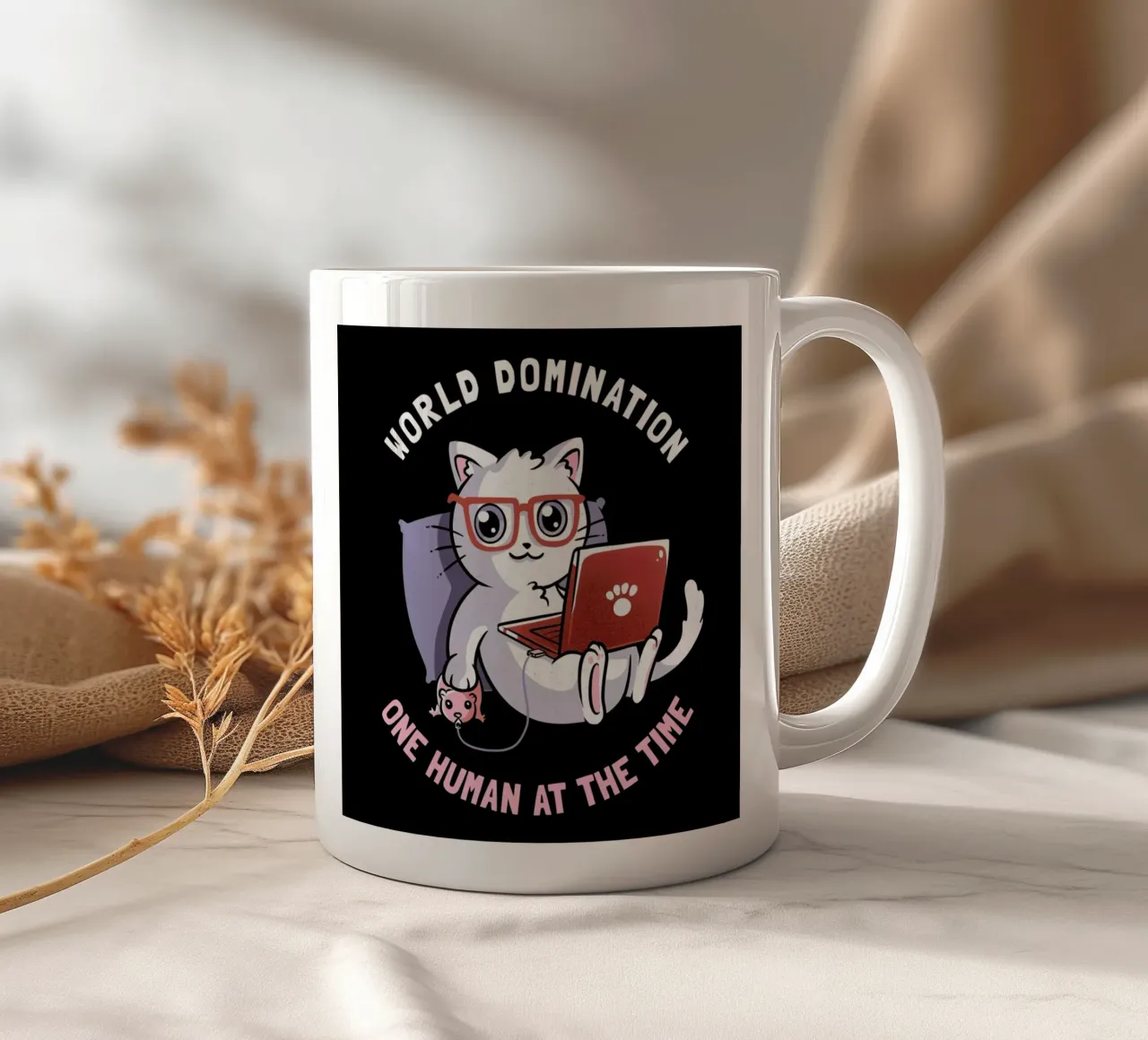 World Domination tazza in ceramica da Tobe Fonseca