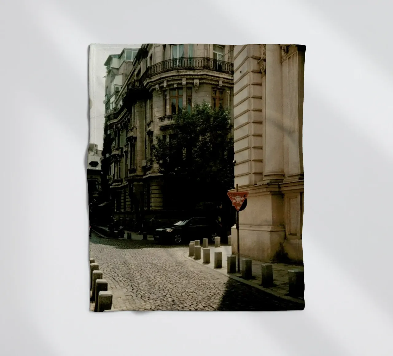 Analog Series Light And Shadows coperta in pile da Sebastian Hilgetag