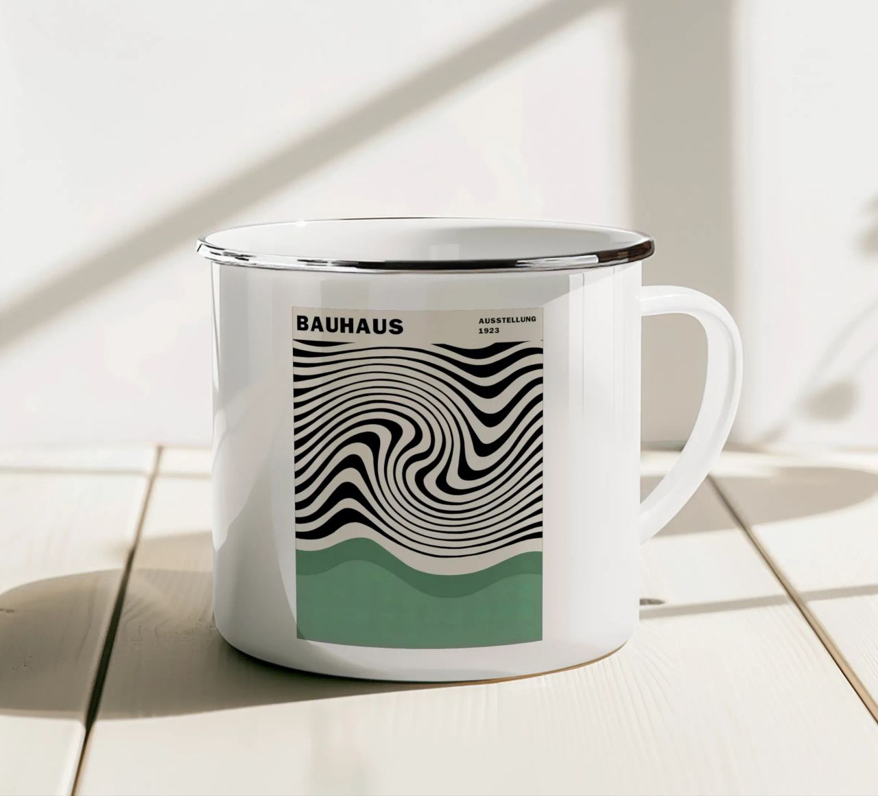 Verde zebra, 1923 tazza in smalto da Betty-Conner