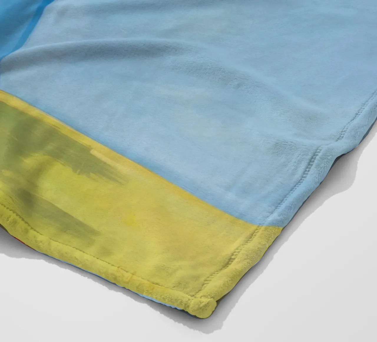 Ruby Tulip Azure Fleecedecke von Infinite Chroma