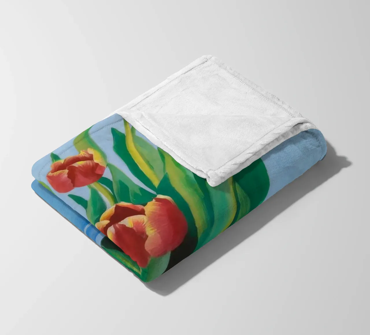 Ruby Tulip Azure Fleecedecke von Infinite Chroma