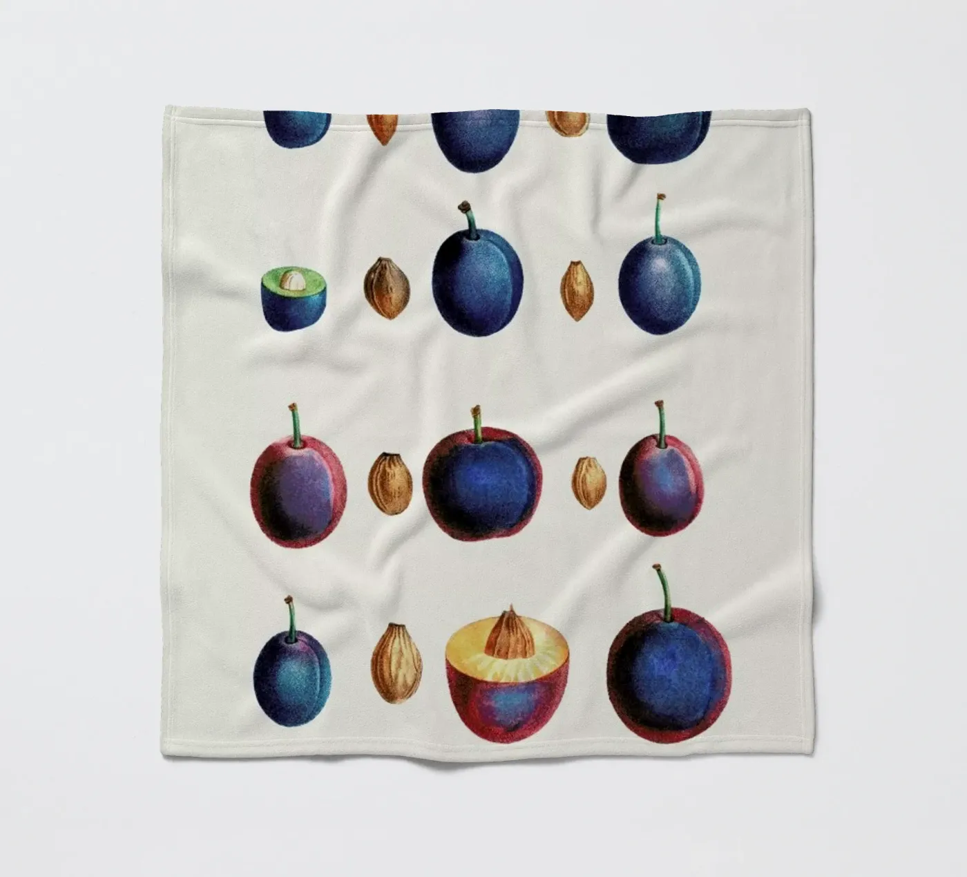 Prunes coperta in pile da Flora & Fauna