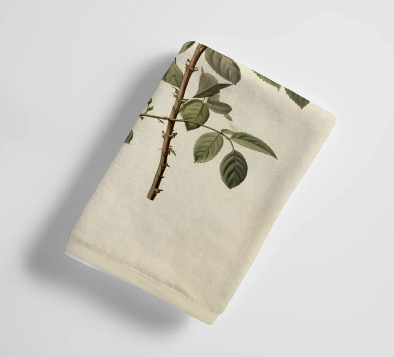 Vintage Wild Rose Botanical Print - Rustic Red Rose Art toalla de baño de ClubArt
