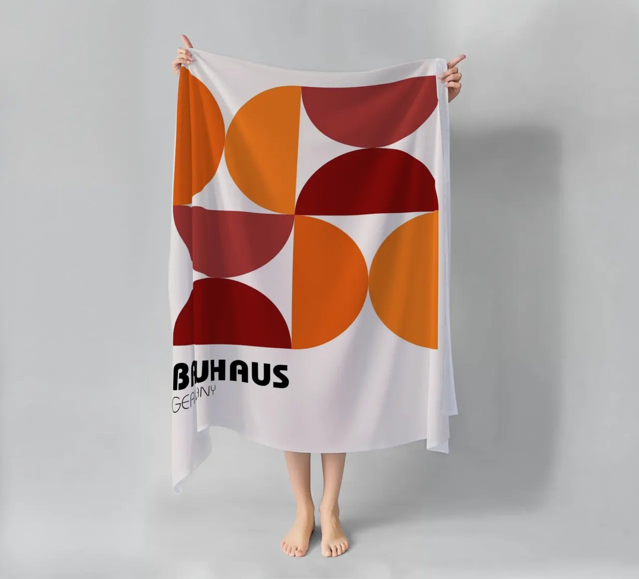 Geometria Bauhaus - grafica retrò in arancione e rosso telo mare da Casa Calm
