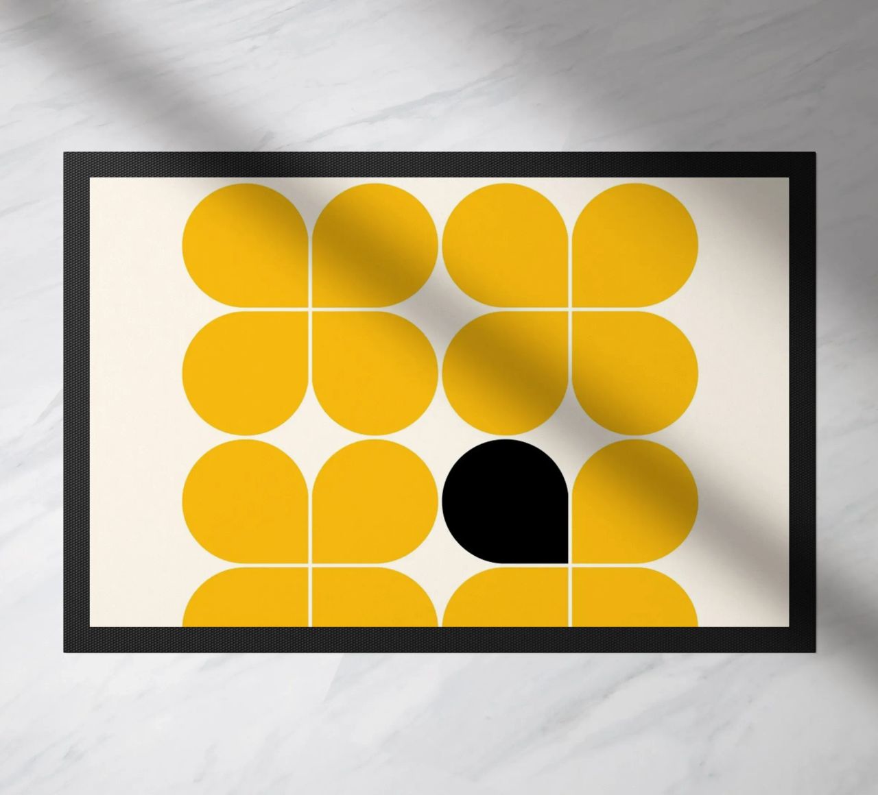 Rejilla de flores retro - Estilo Bauhaus felpudo de Casa Calm
