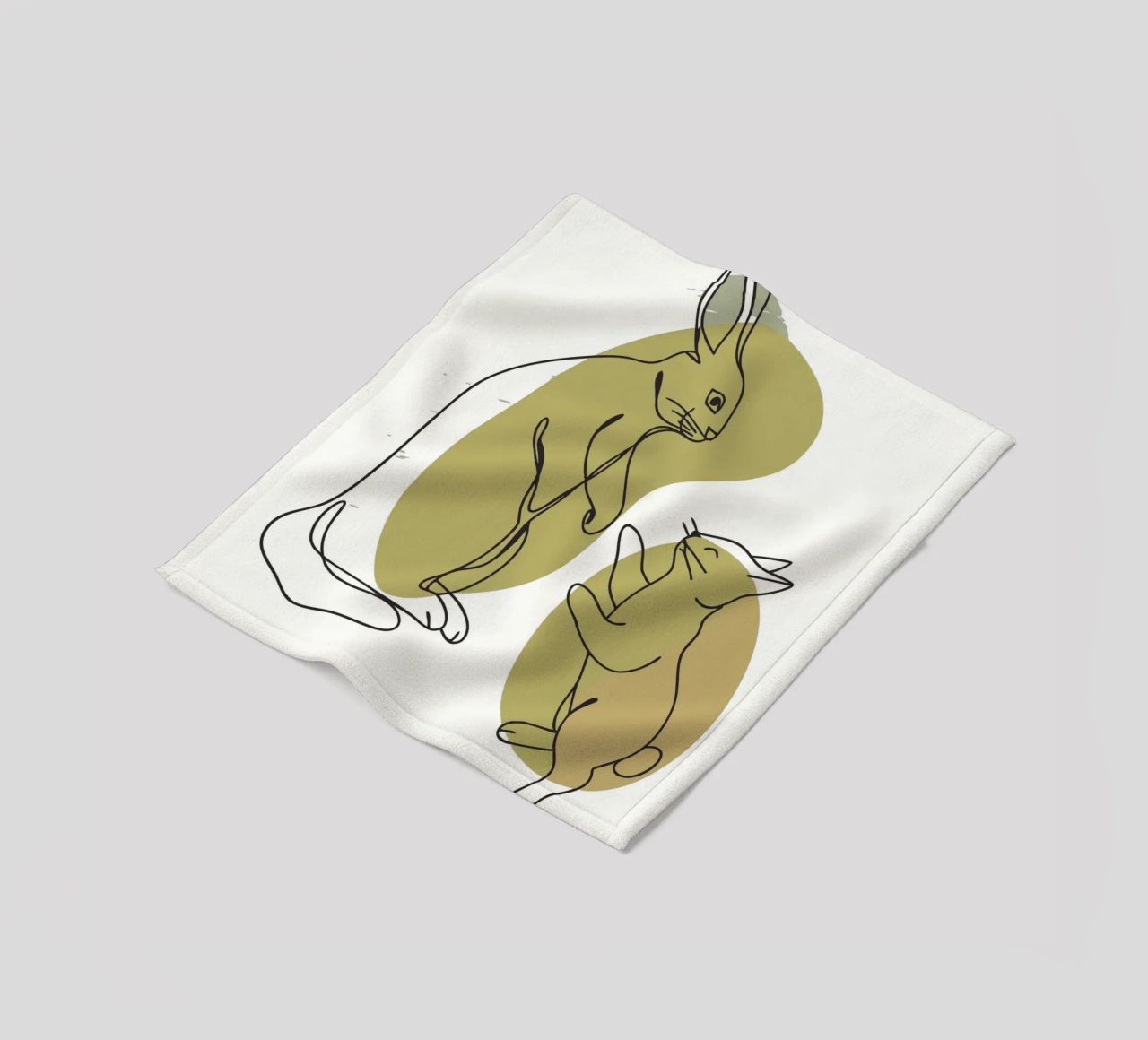 Cat and Rabbit fleece blanket by RELAXING TOUCH