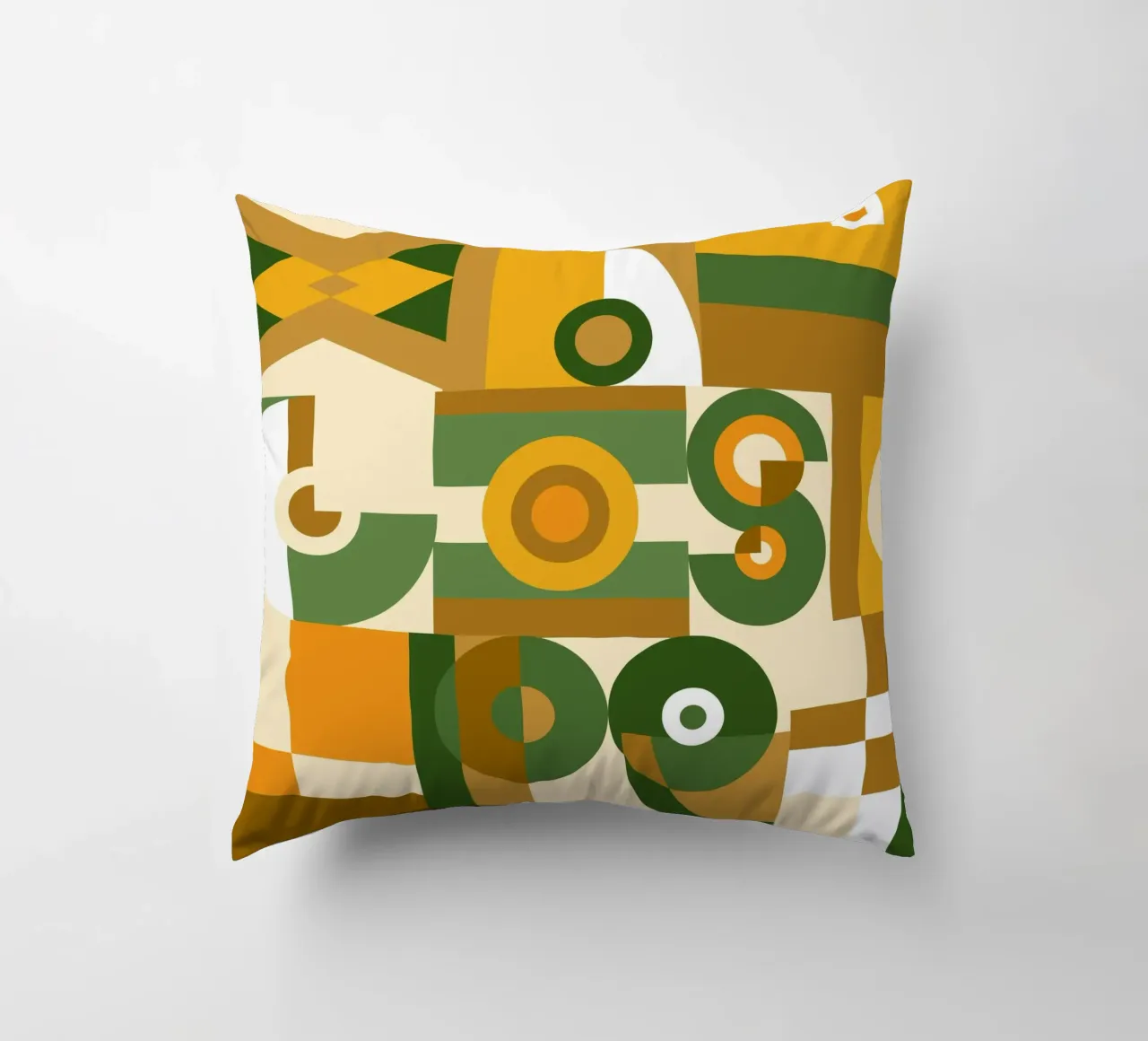 Groen en geel geometrisch patroon kussen van Little Dean