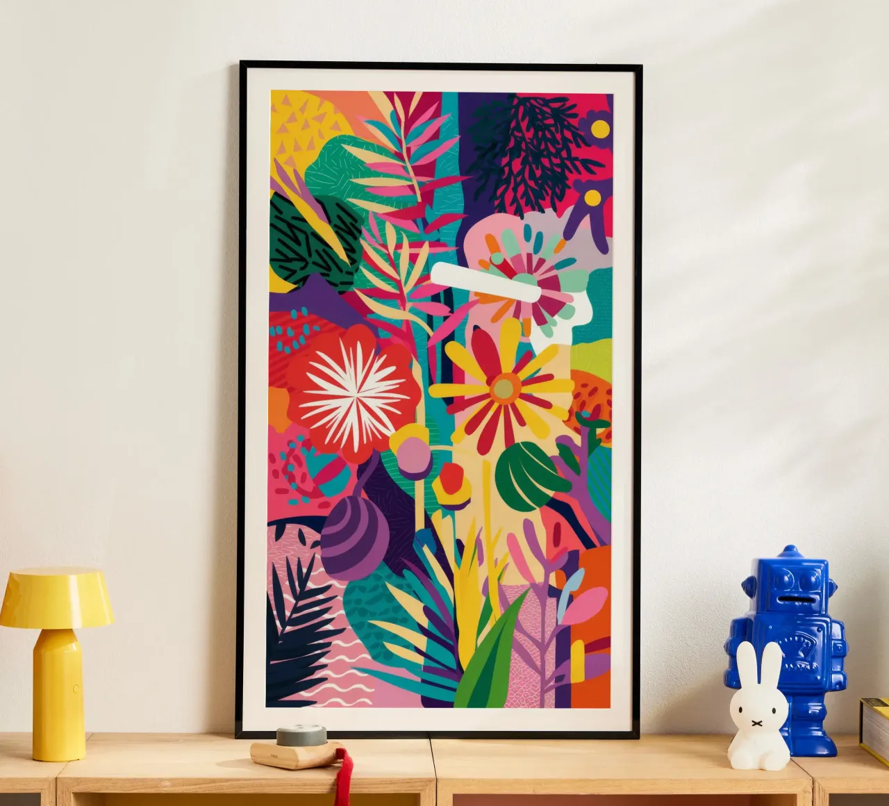 Collisione floreale al neon poster con telaio in alluminio da Grande Serene
