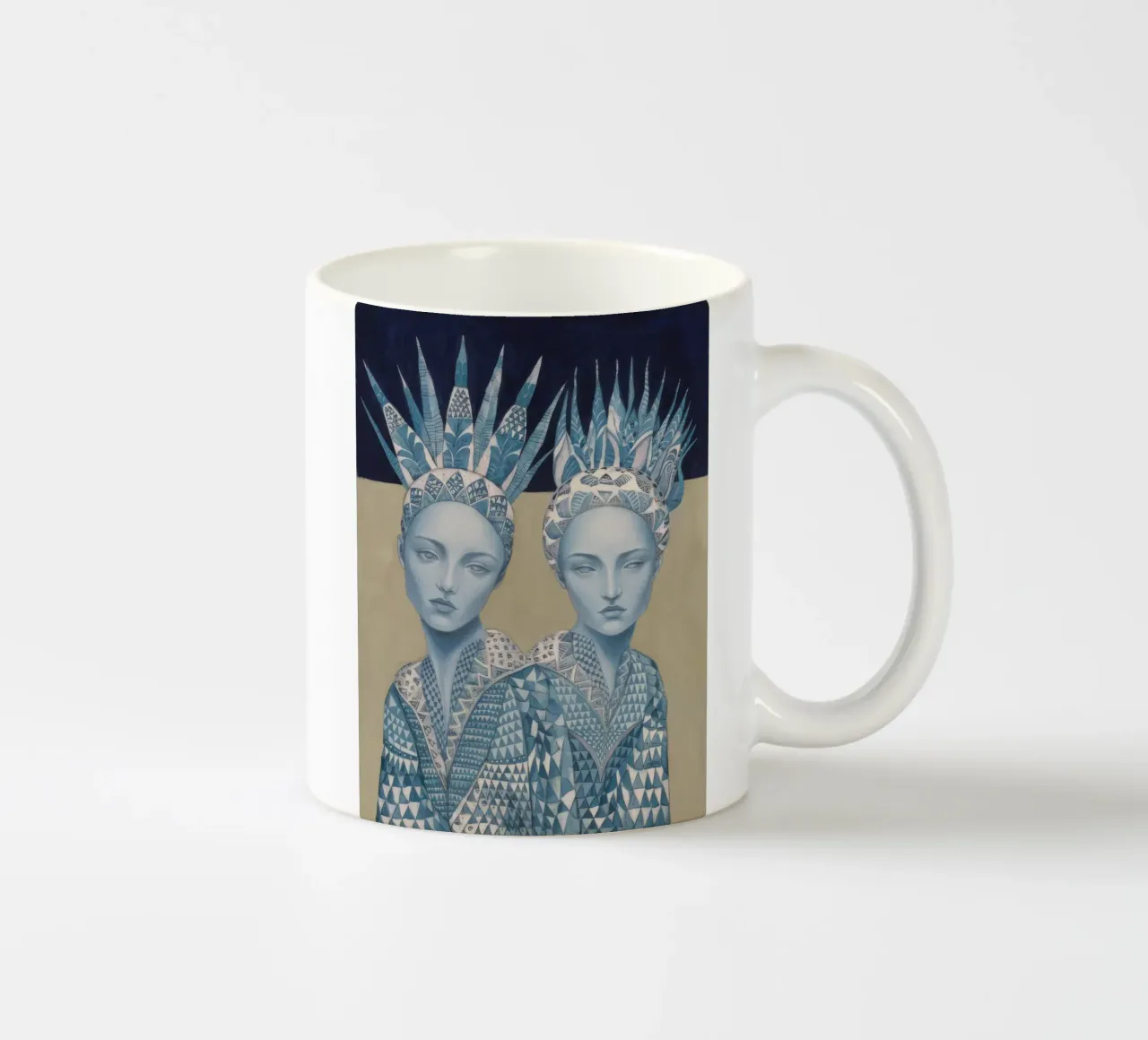 Corone gemelle azzurre tazza in ceramica da Vivid Reverie