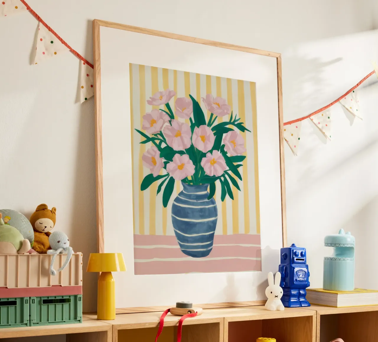 Vaso a strisce di peonia poster con telaio in plastica da Lumie Layers