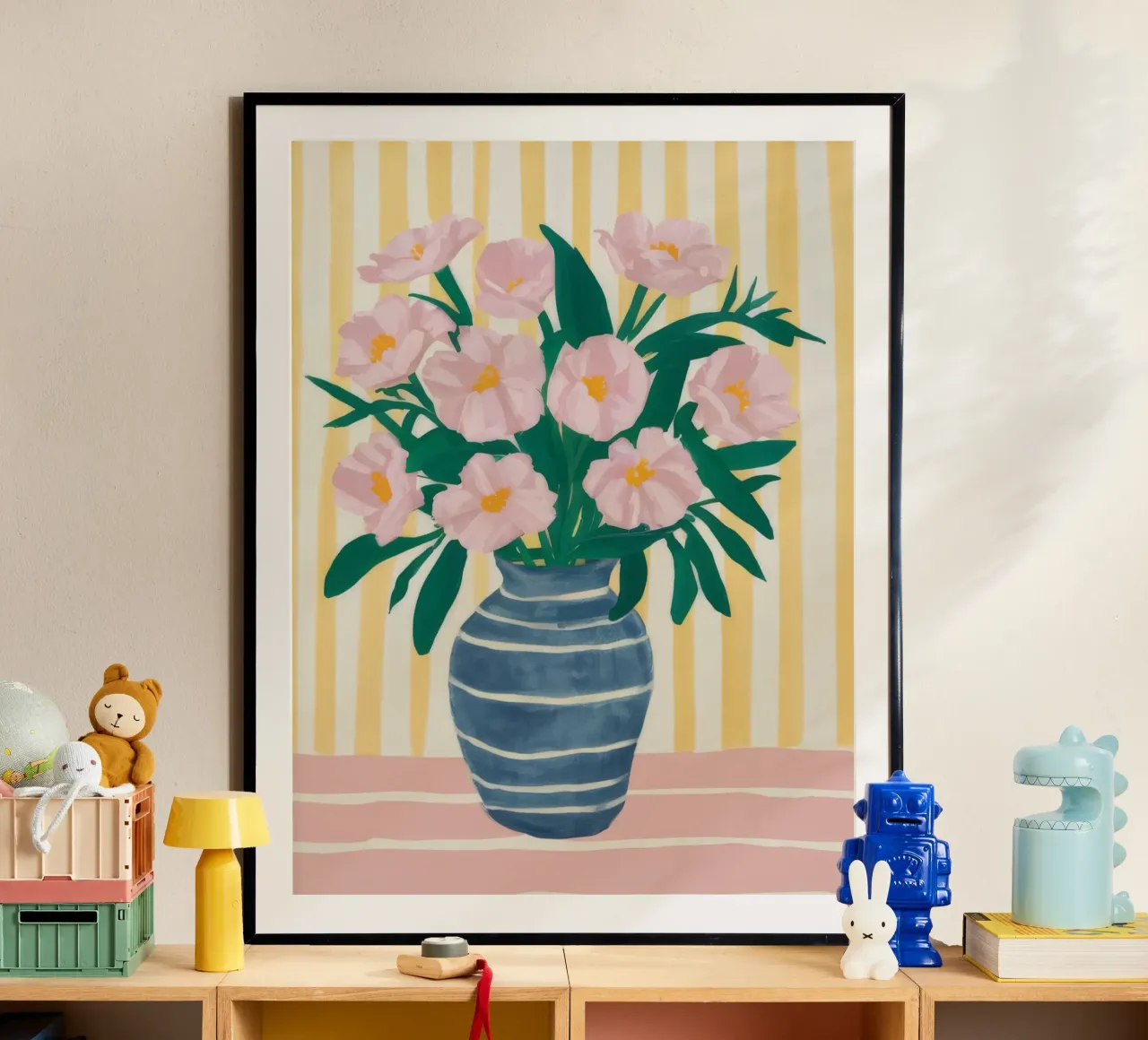 Vaso a strisce di peonia poster con telaio in plastica da Lumie Layers