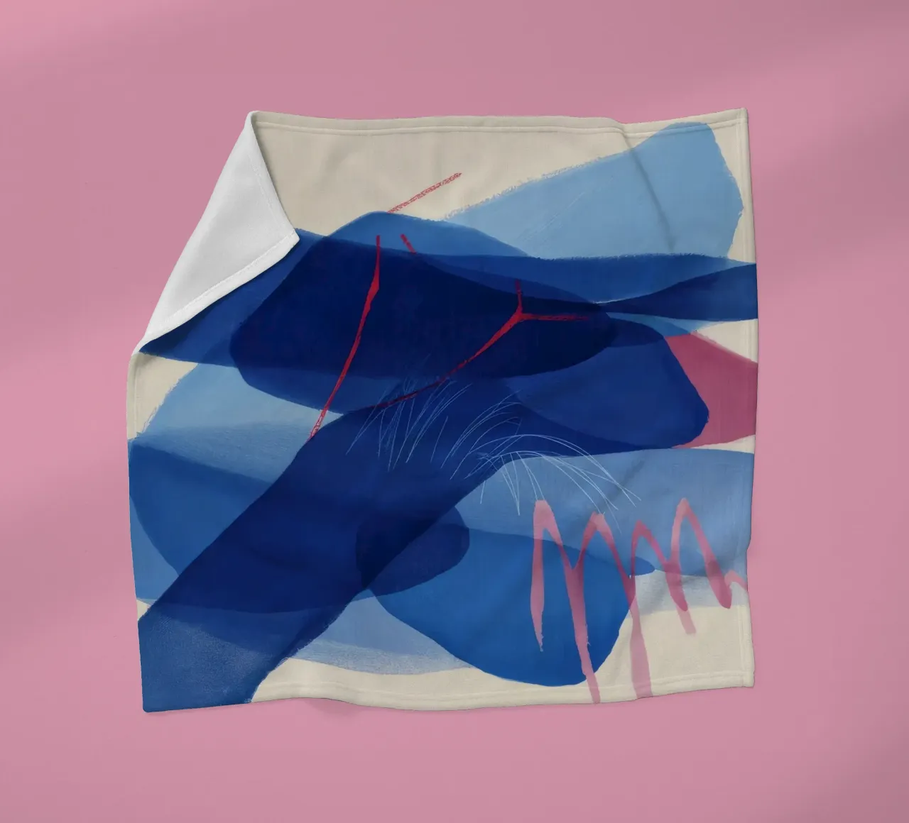 Fragmentierter Blauer Dunst Fleecedecke von Vivid Reverie