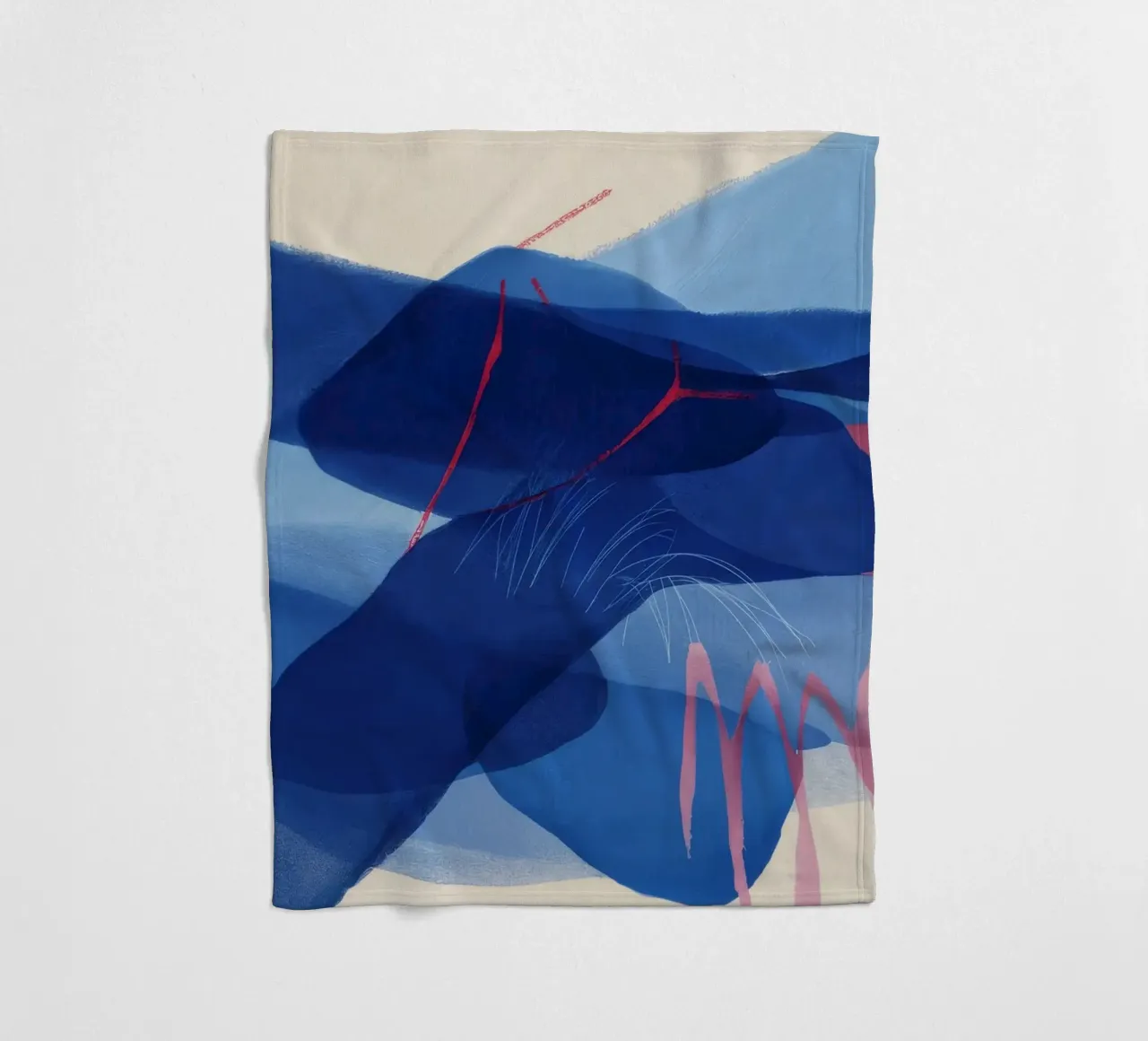 Fragmentierter Blauer Dunst Fleecedecke von Vivid Reverie