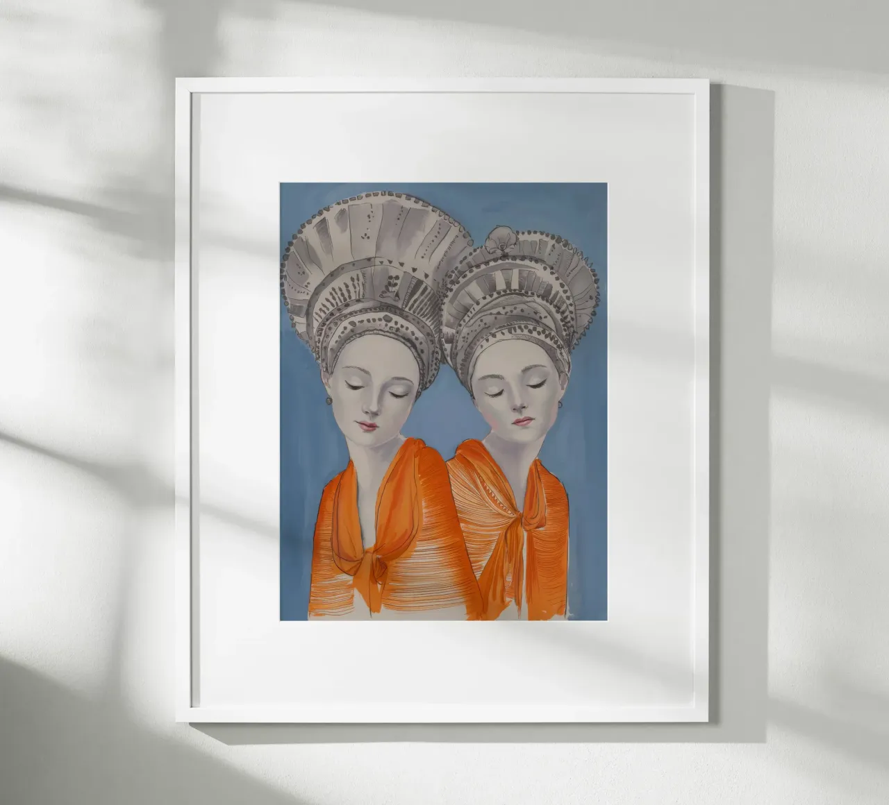 Geformter Kopfschmuck Duo Poster mit Aluminium Rahmen von Vivid Reverie