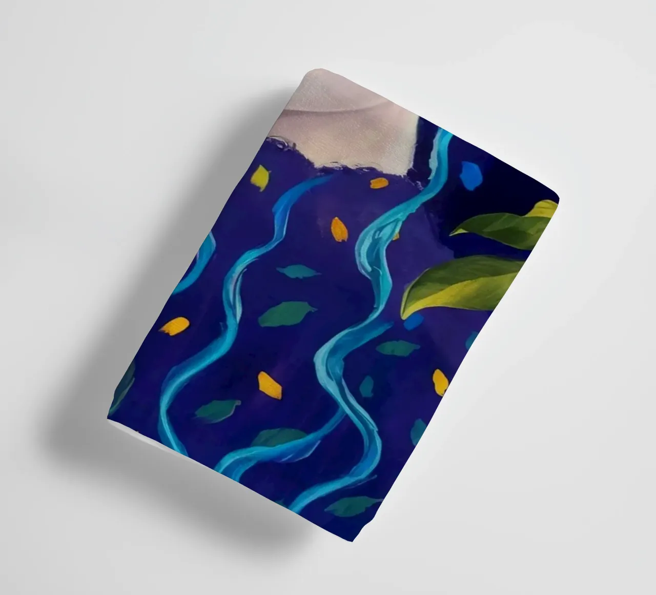 Mitternachts-Zitronenkrone Handtuch von Vivid Reverie