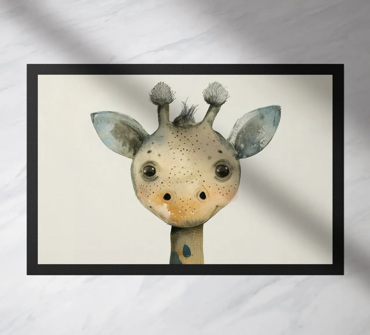 Elegante giraffa dalle curve delicate e dalle linee morbide zerbino da DesignDoodle