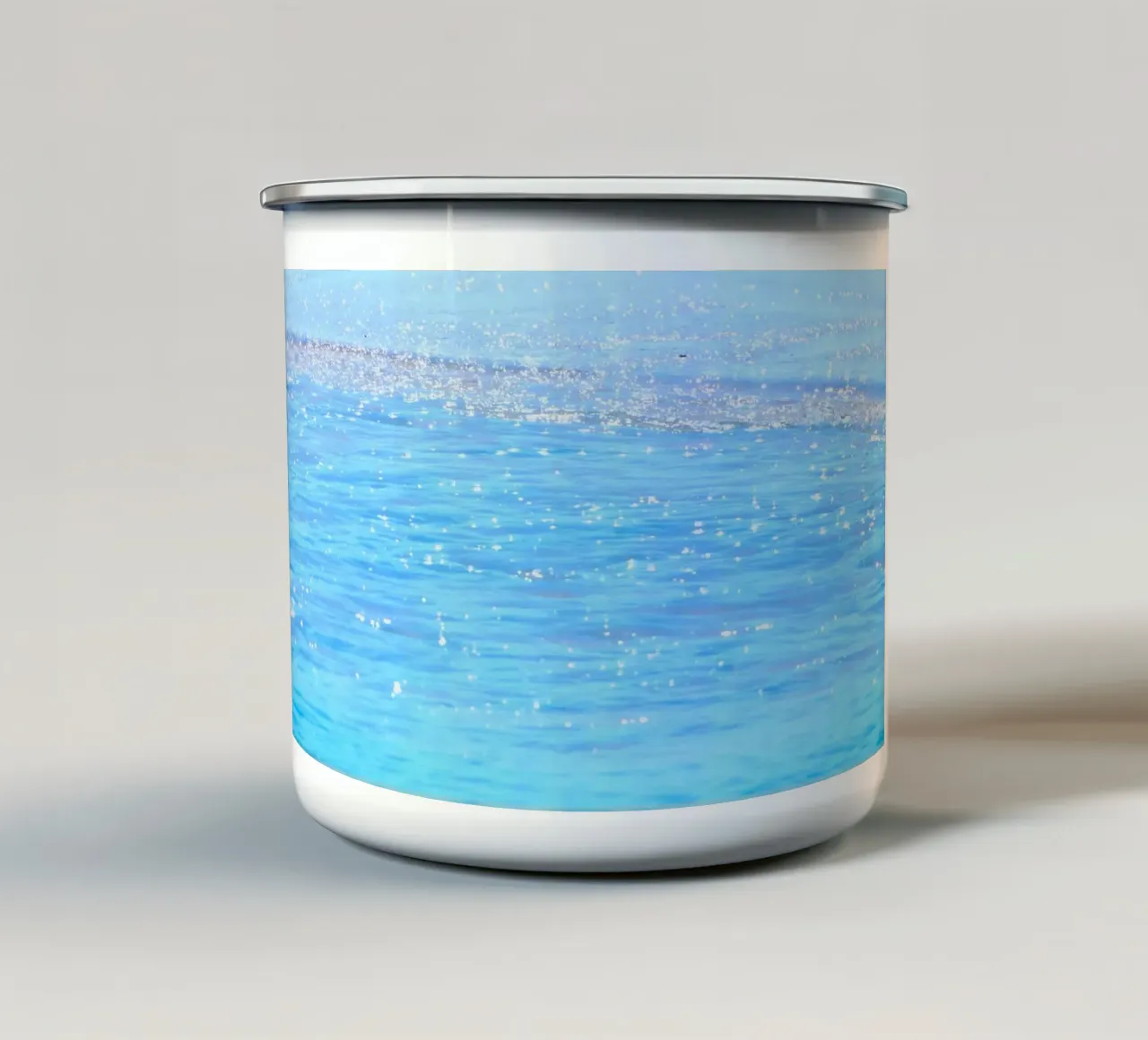 ruhiges Funkeln Emaille Tasse von Bleu