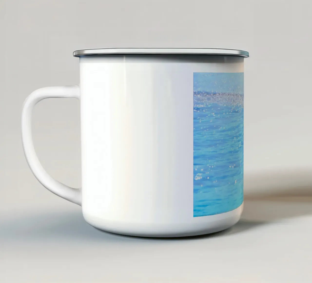 ruhiges Funkeln Emaille Tasse von Bleu