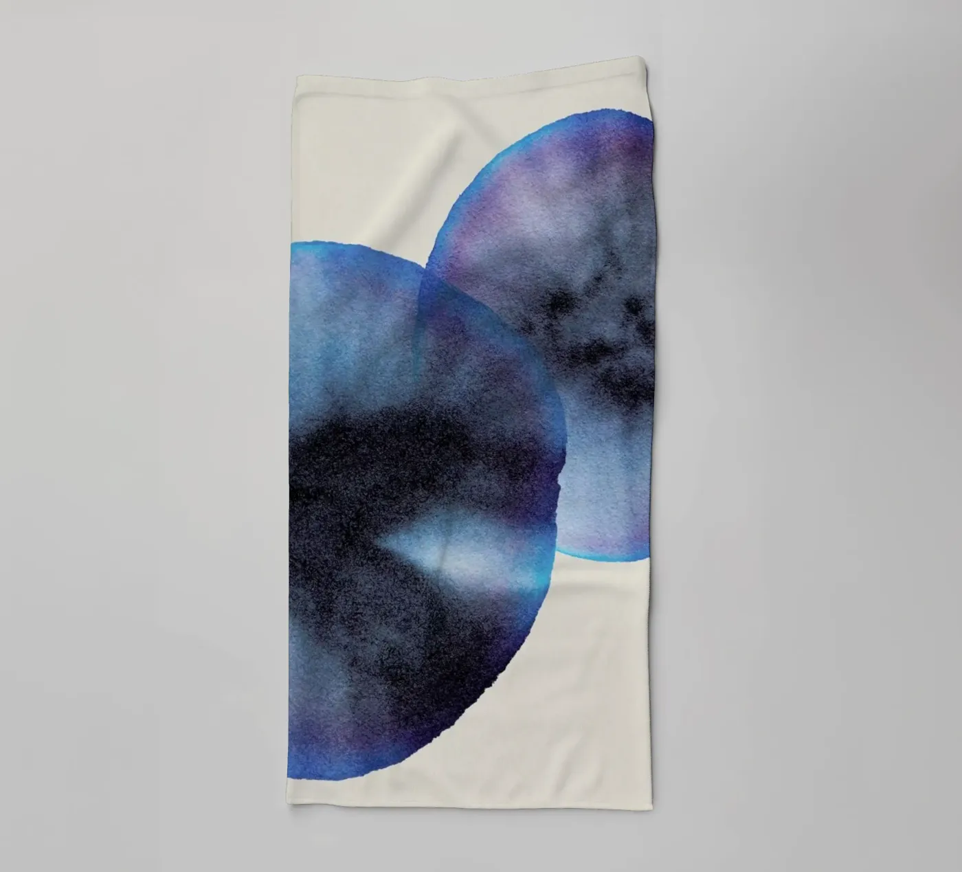 Blue Iris badhanddoek van Studio One