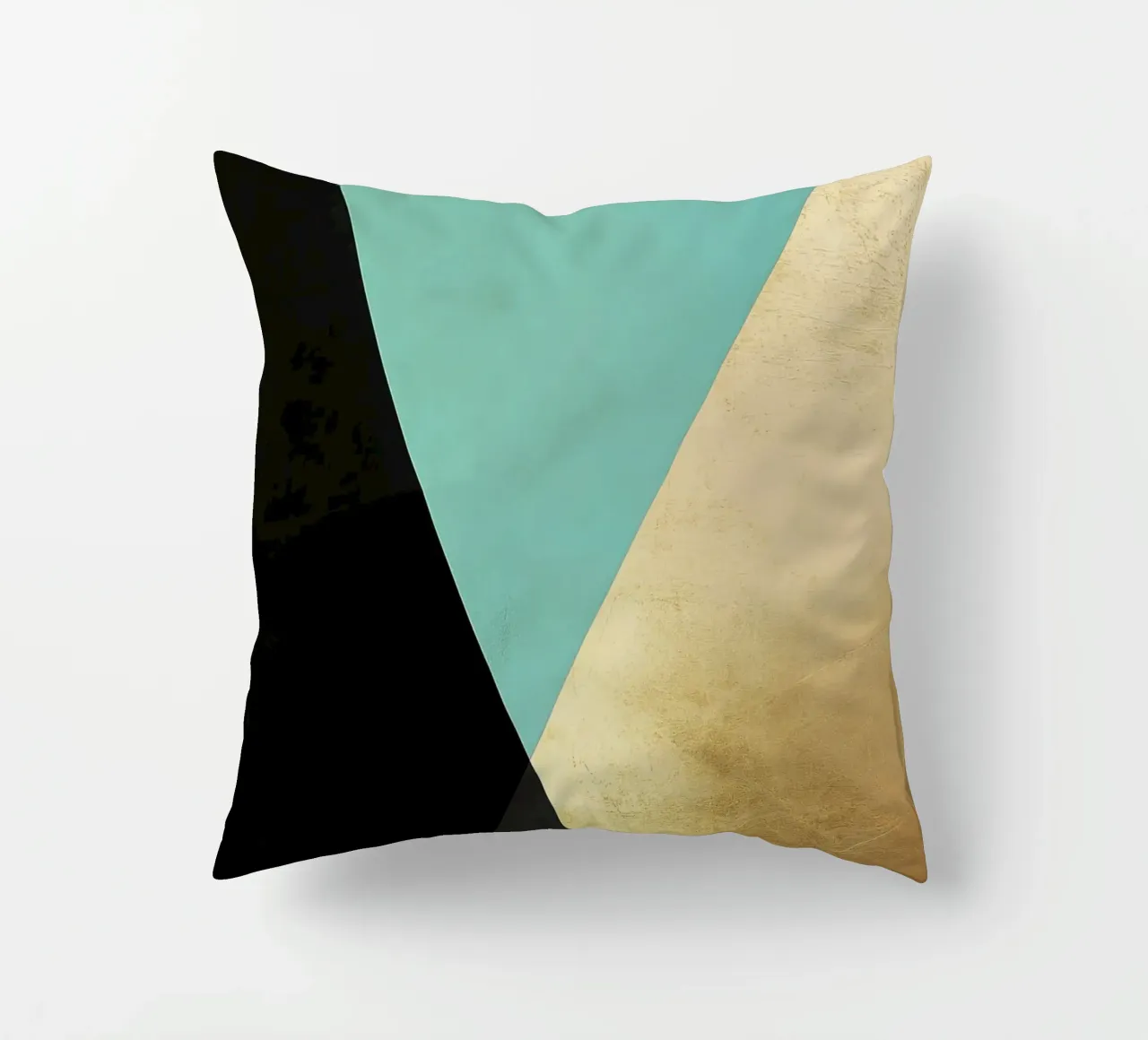 Minimalistische achtergrond met goudfolie en turkoois kussen van Niklas